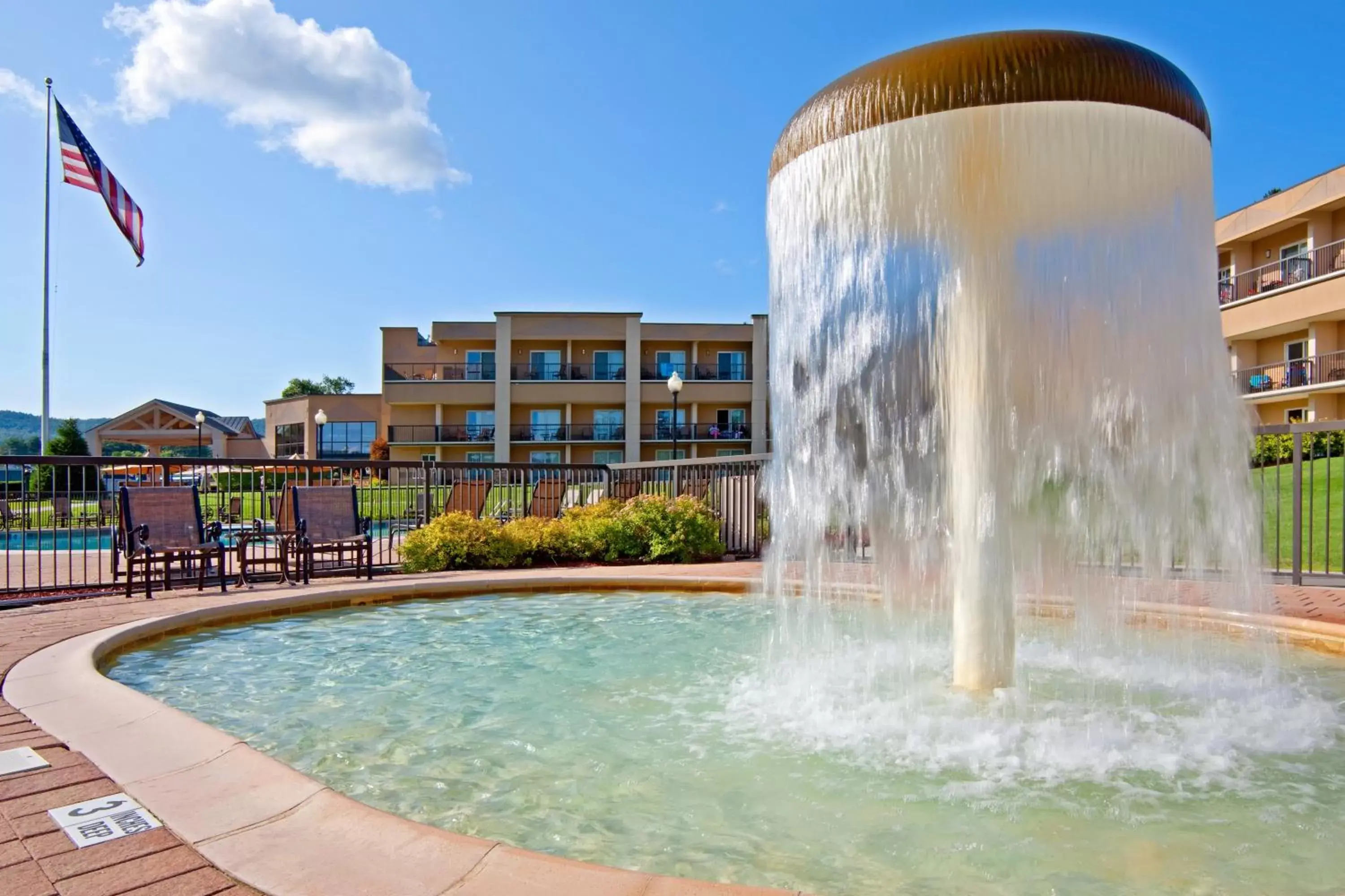 Swimming Pool in Holiday Inn Resort Lake George, an IHG Hotel