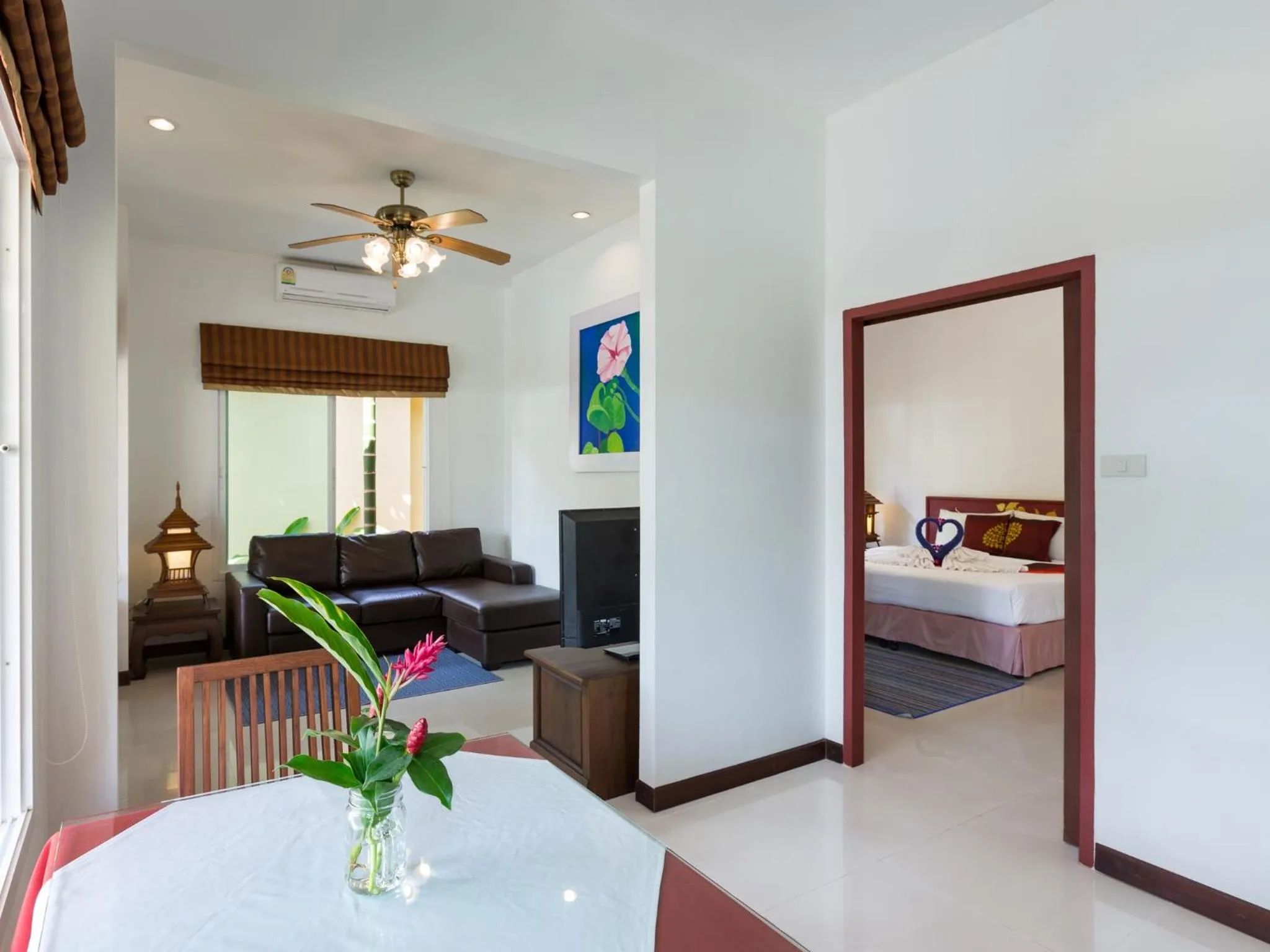 Coffee/tea facilities, Bed in Le Piman Resort