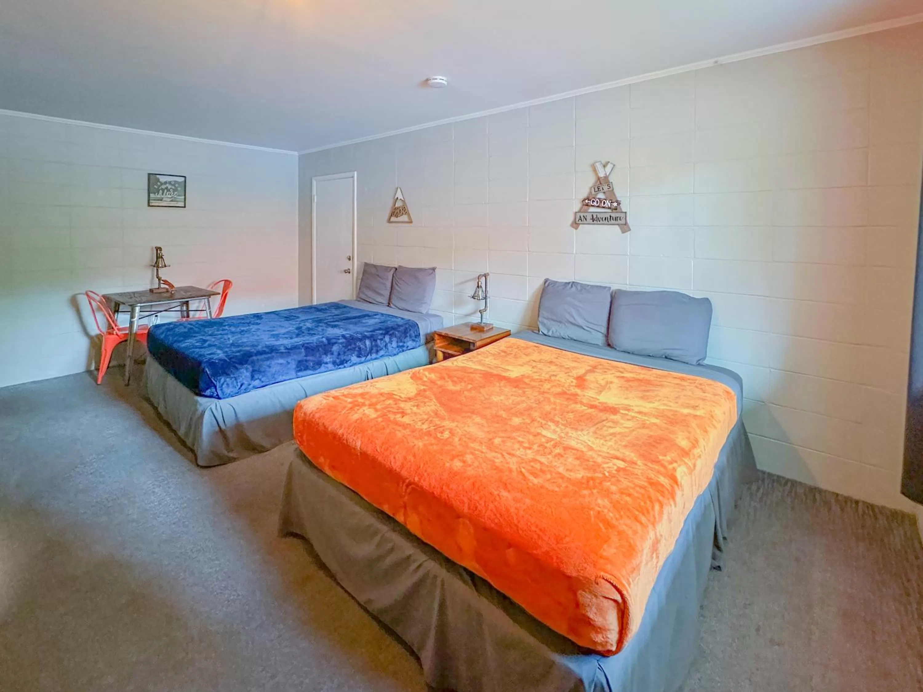 Bed in The Wanderoo Lodge