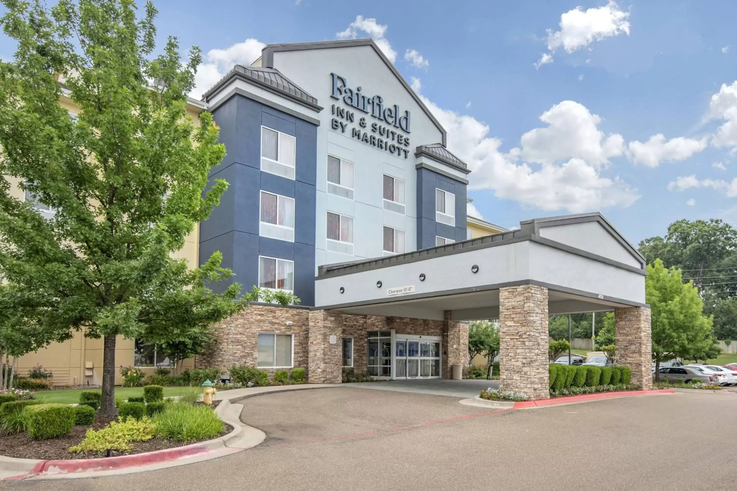 Property Building in Fairfield Inn & Suites by Marriott Texarkana