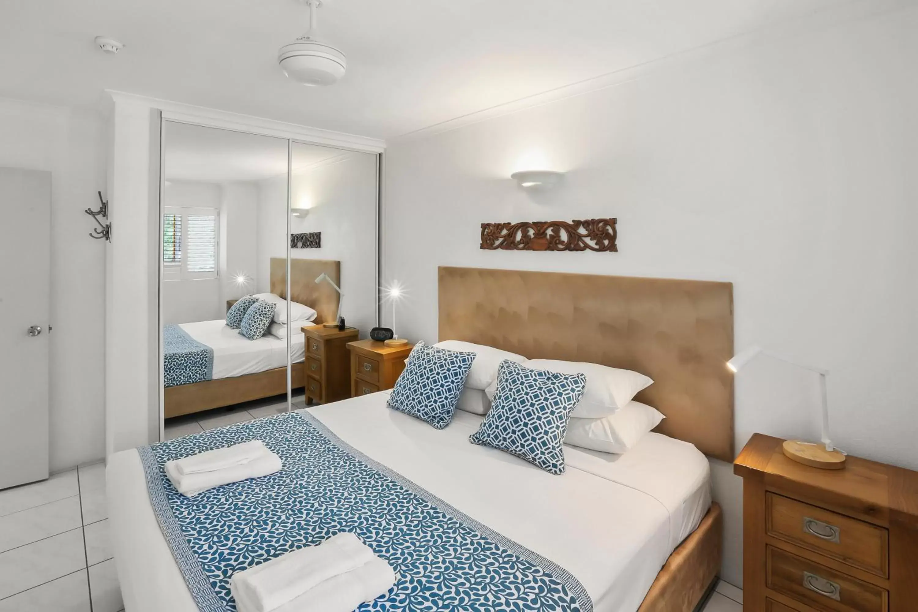 Bedroom, Bed in Agincourt Beachfront Apartments