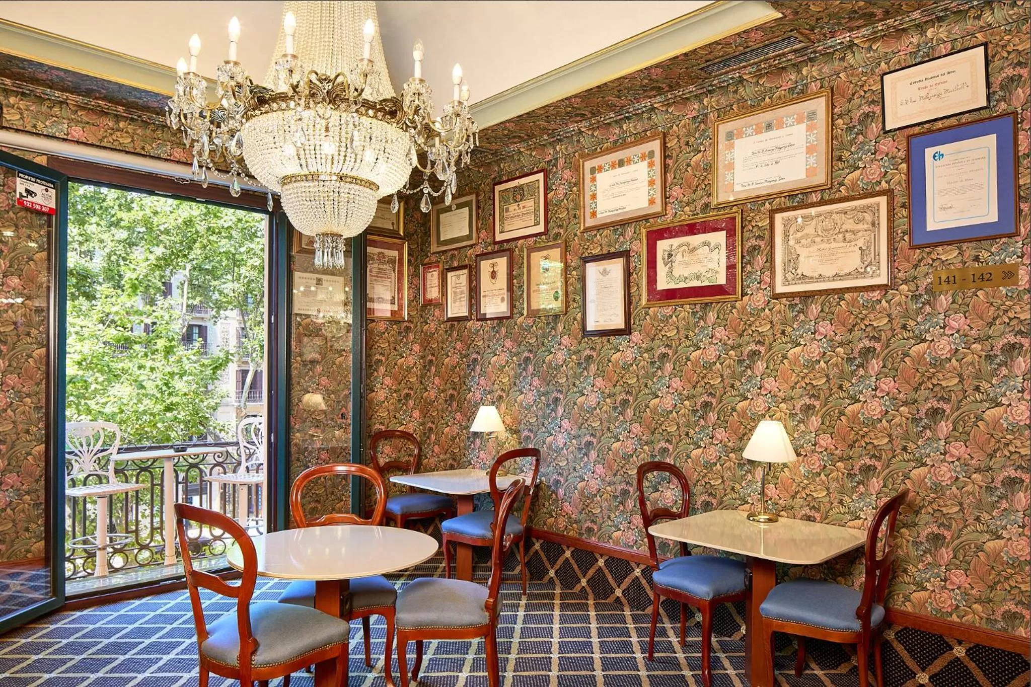 Living room in Hotel Continental Barcelona