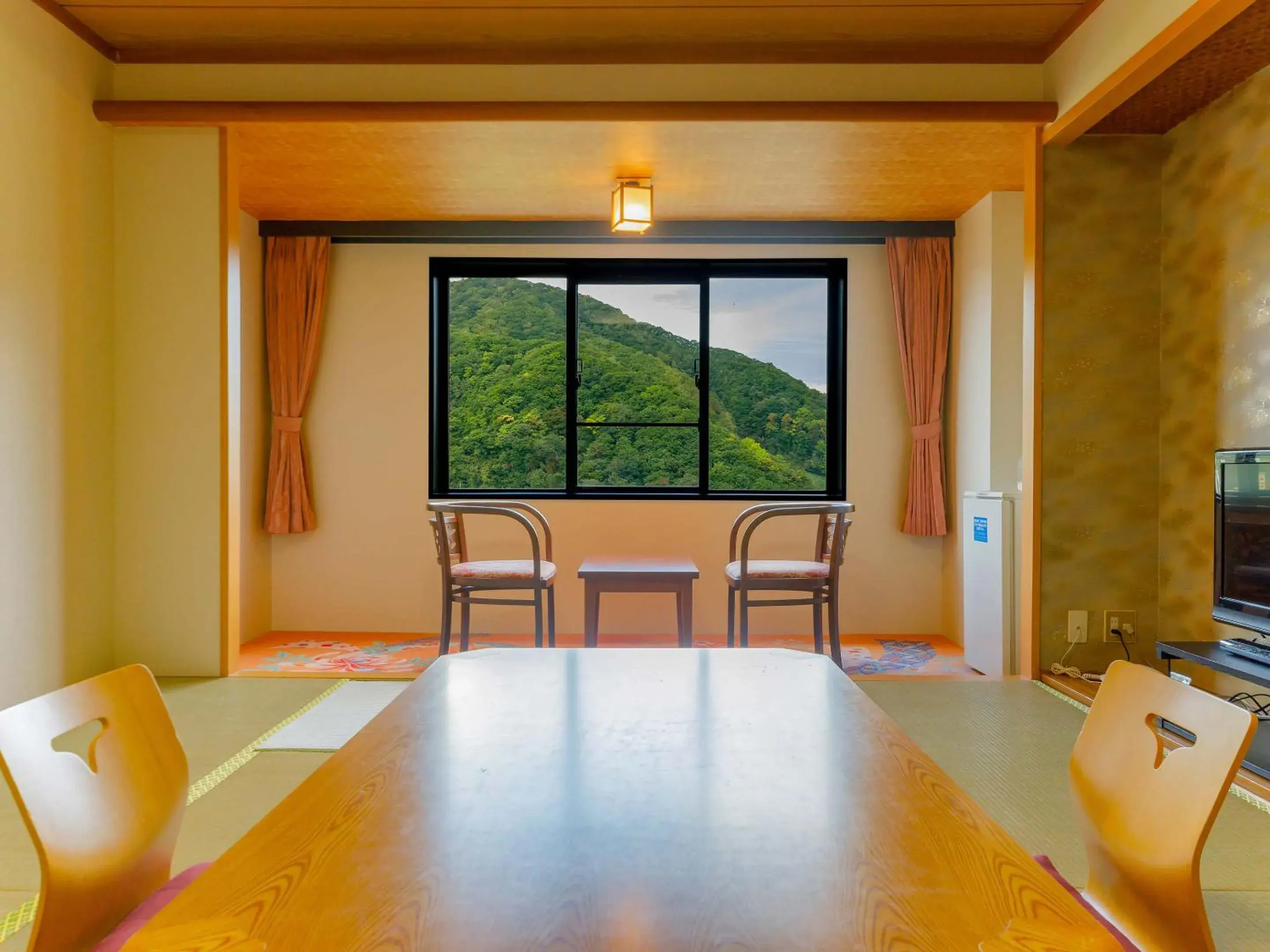 Photo of the whole room in Jozankei View Hotel