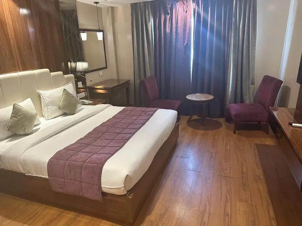 Photo of the whole room, Bed in Hotel Ramhan Palace