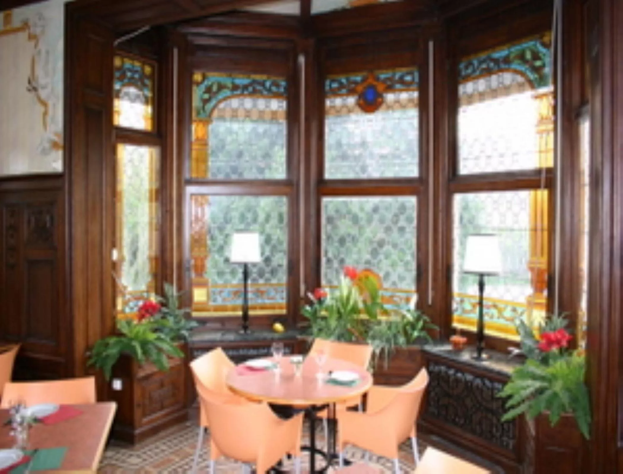 Au Château Des Thermes