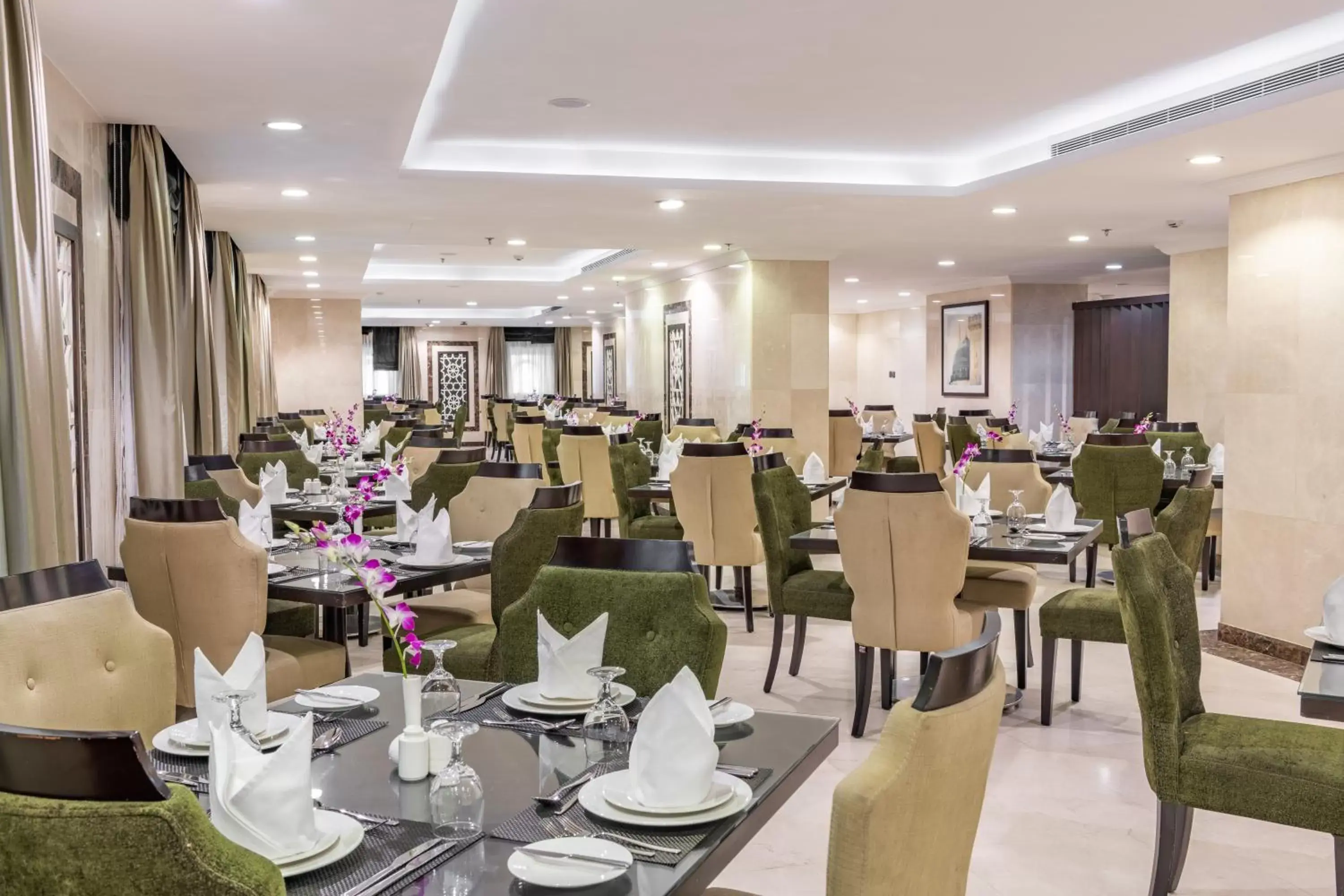 Restaurant/places to eat in Taiba Front Hotel Restaurant/places to eat in Taiba Front Hotel