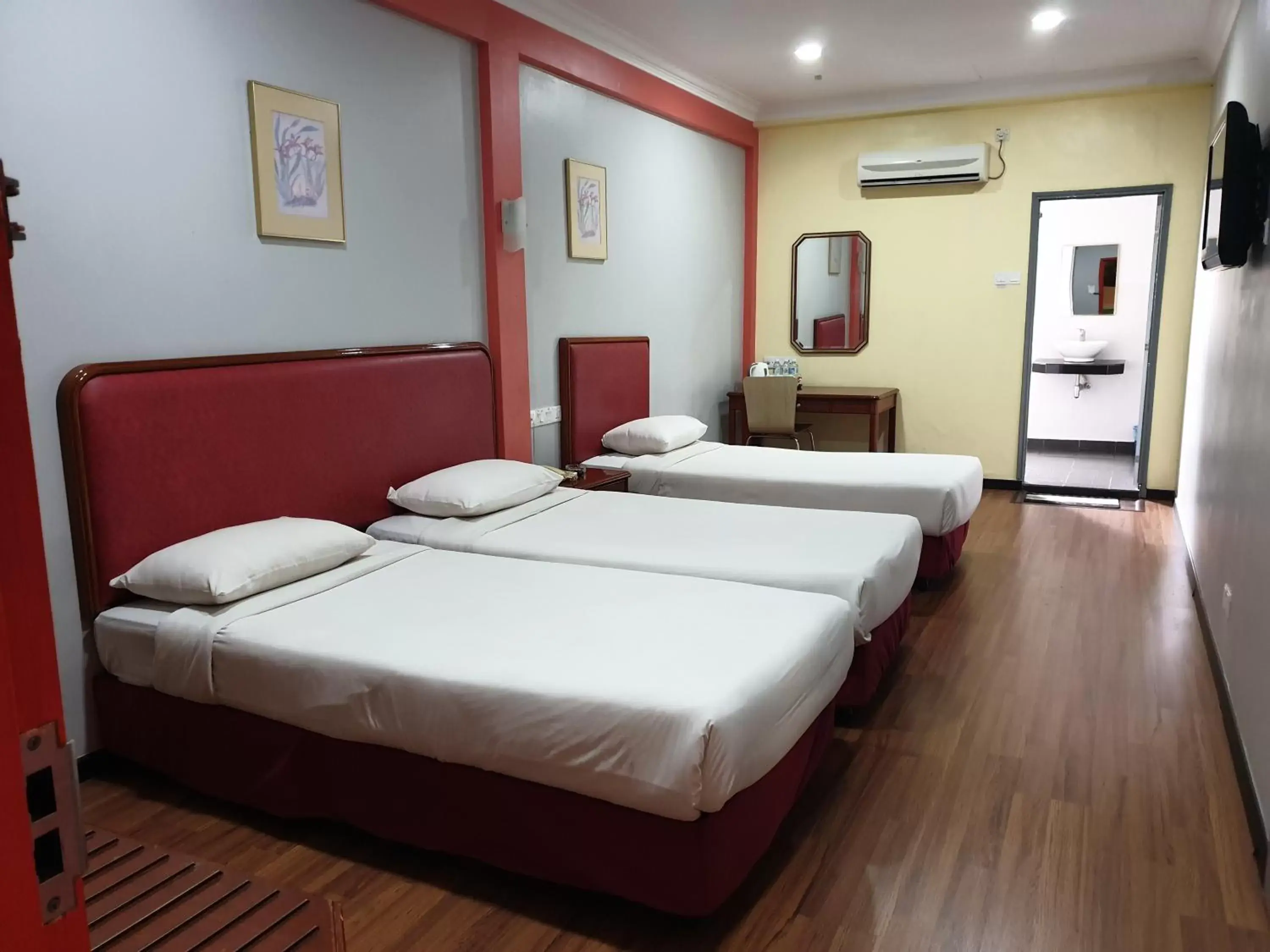 Bed in Classic Boutique Hotel Kuantan