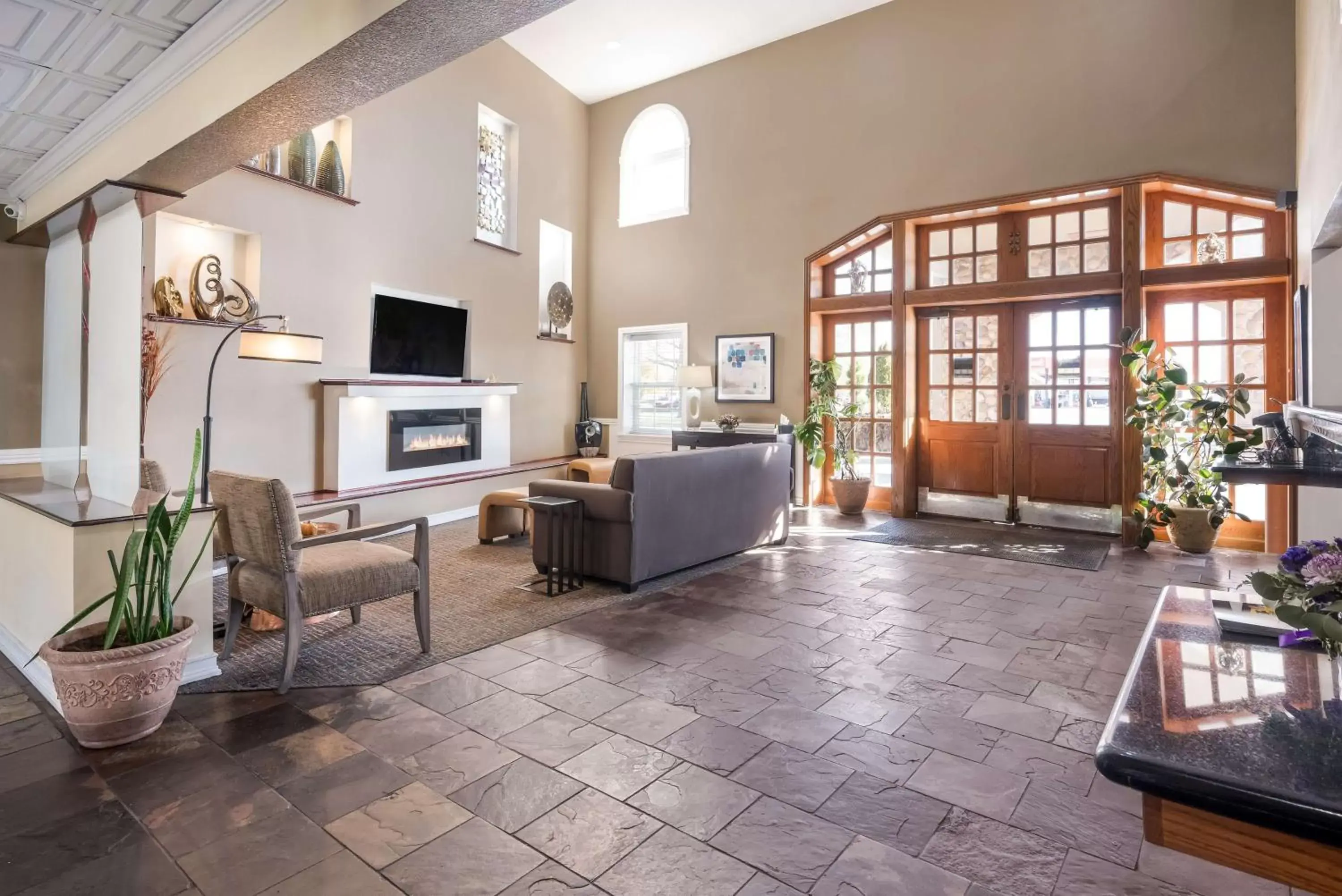 Lobby or reception, Seating Area in Best Western Mountain View Inn