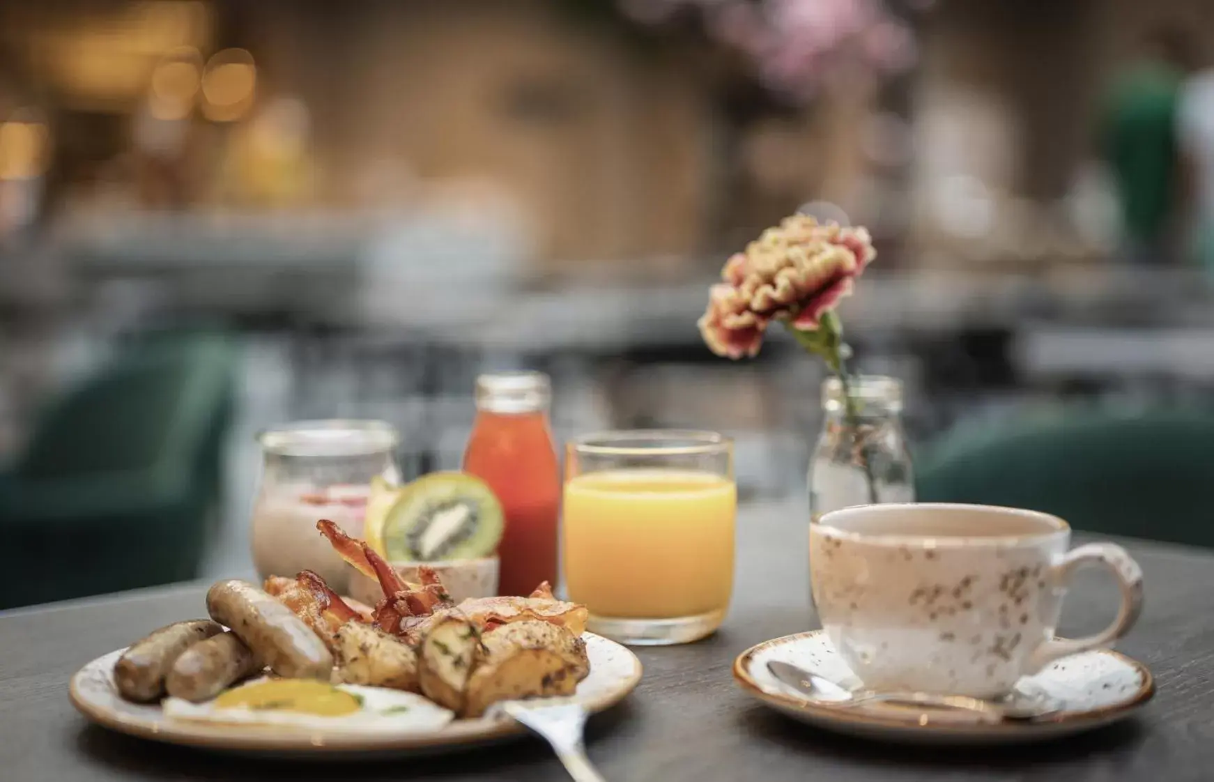Buffet breakfast in Karl Johan Hotel Buffet breakfast in Karl Johan Hotel