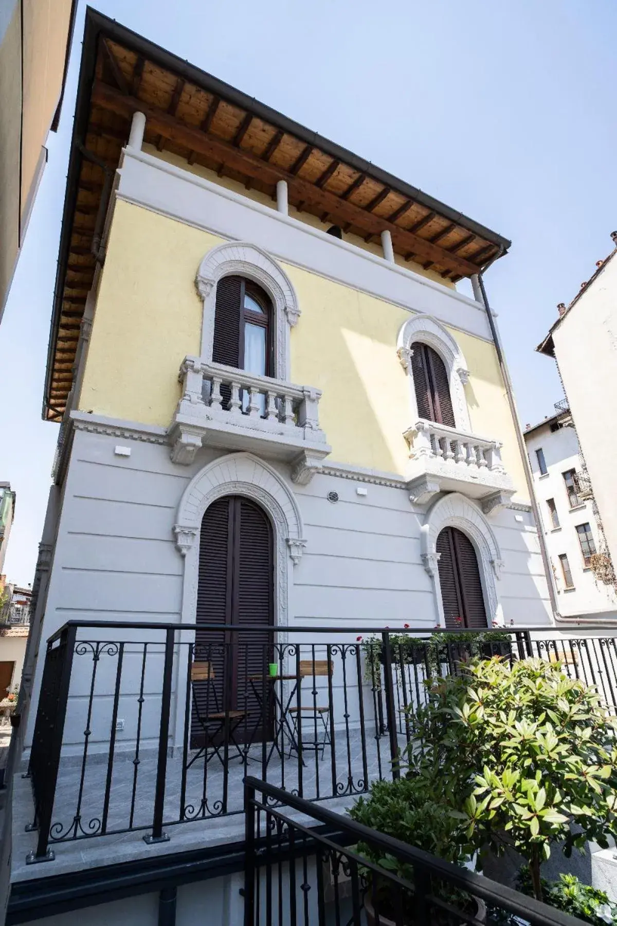 Property Building in Villino Milano