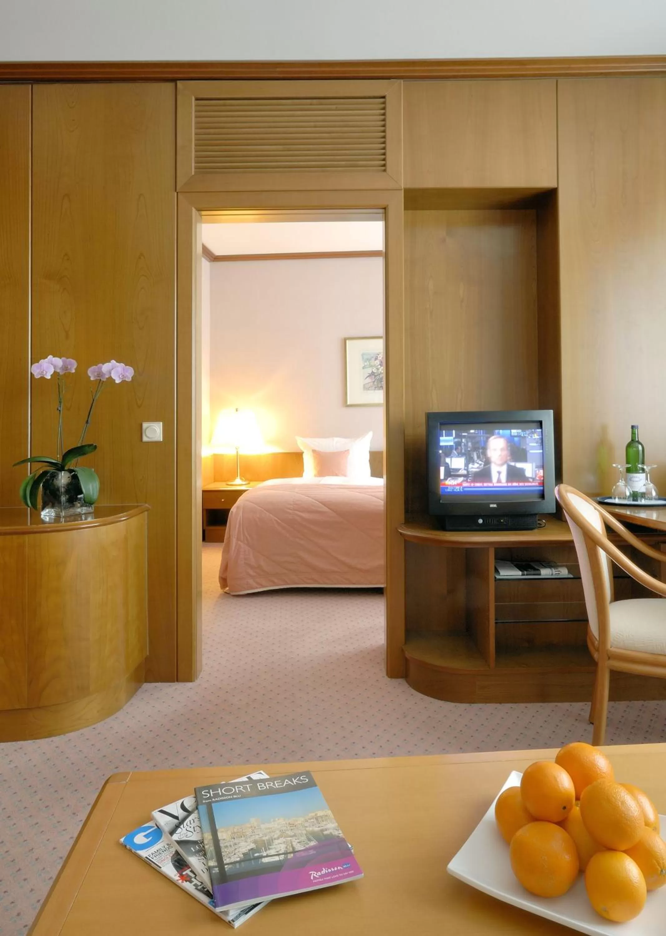 Decorative detail, Bed in Radisson Blu Hotel Cottbus