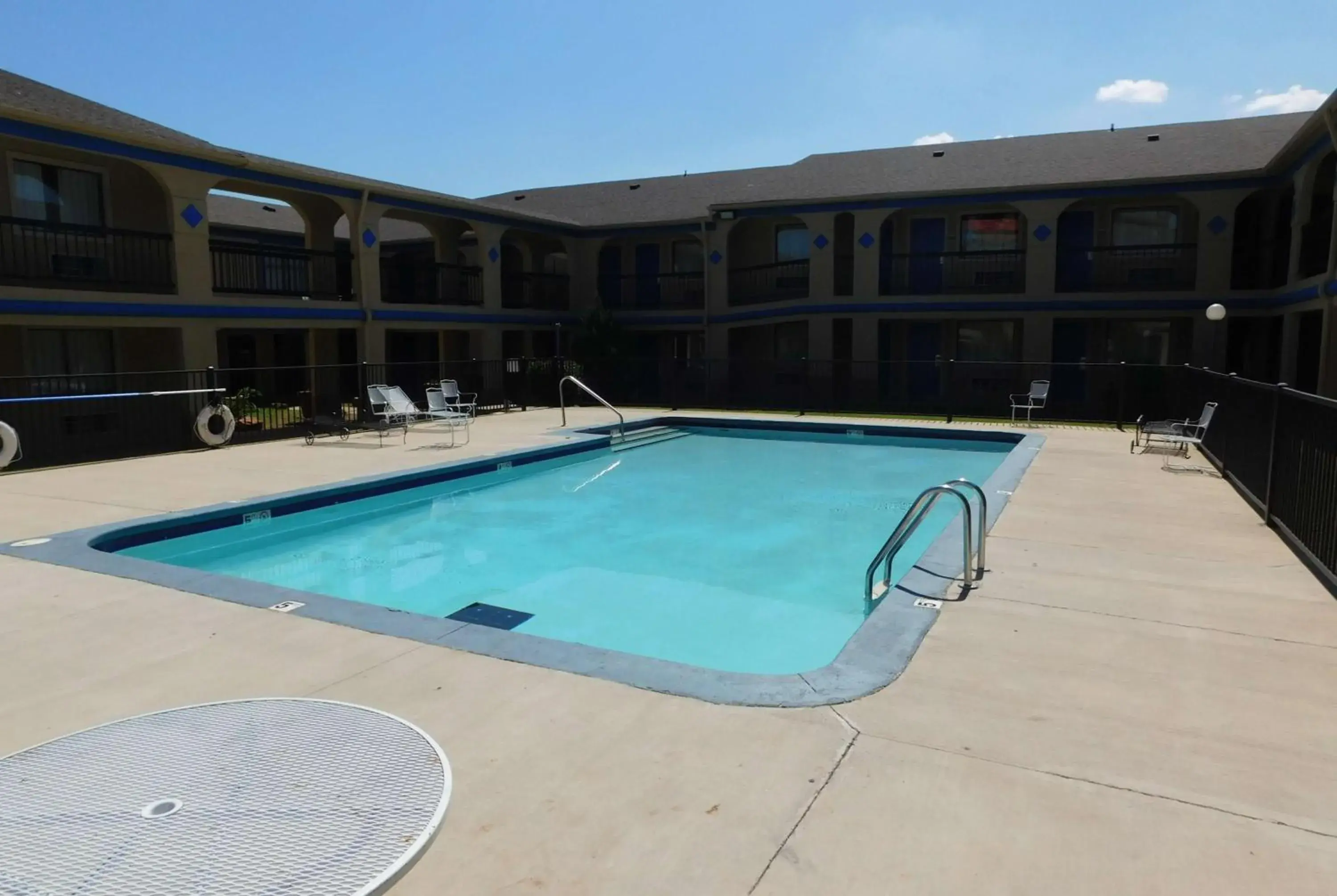 On site, Swimming Pool in Days Inn by Wyndham Oklahoma City NW Expressway