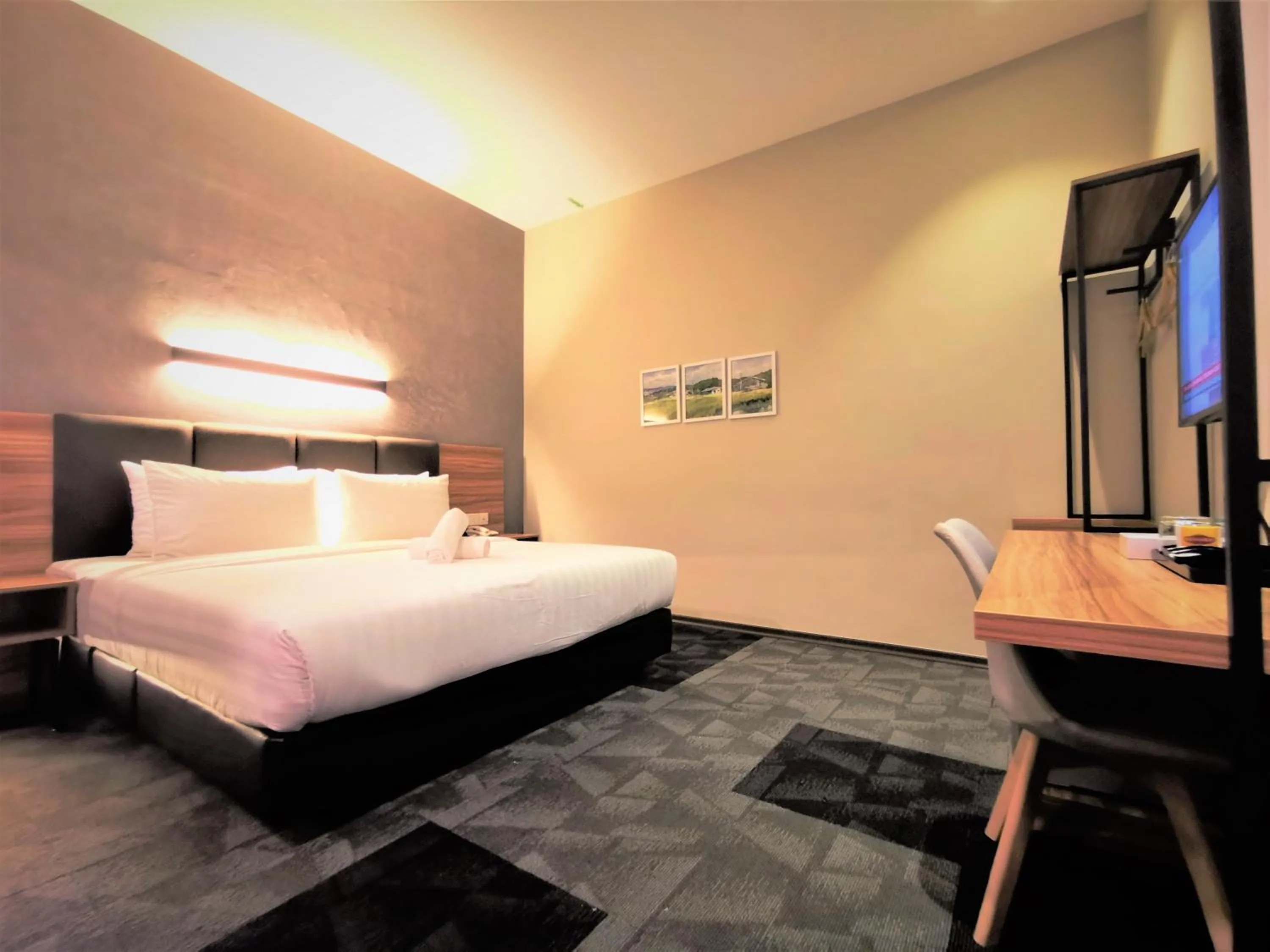 Bed in Prestigo Hotel - Johor Bharu