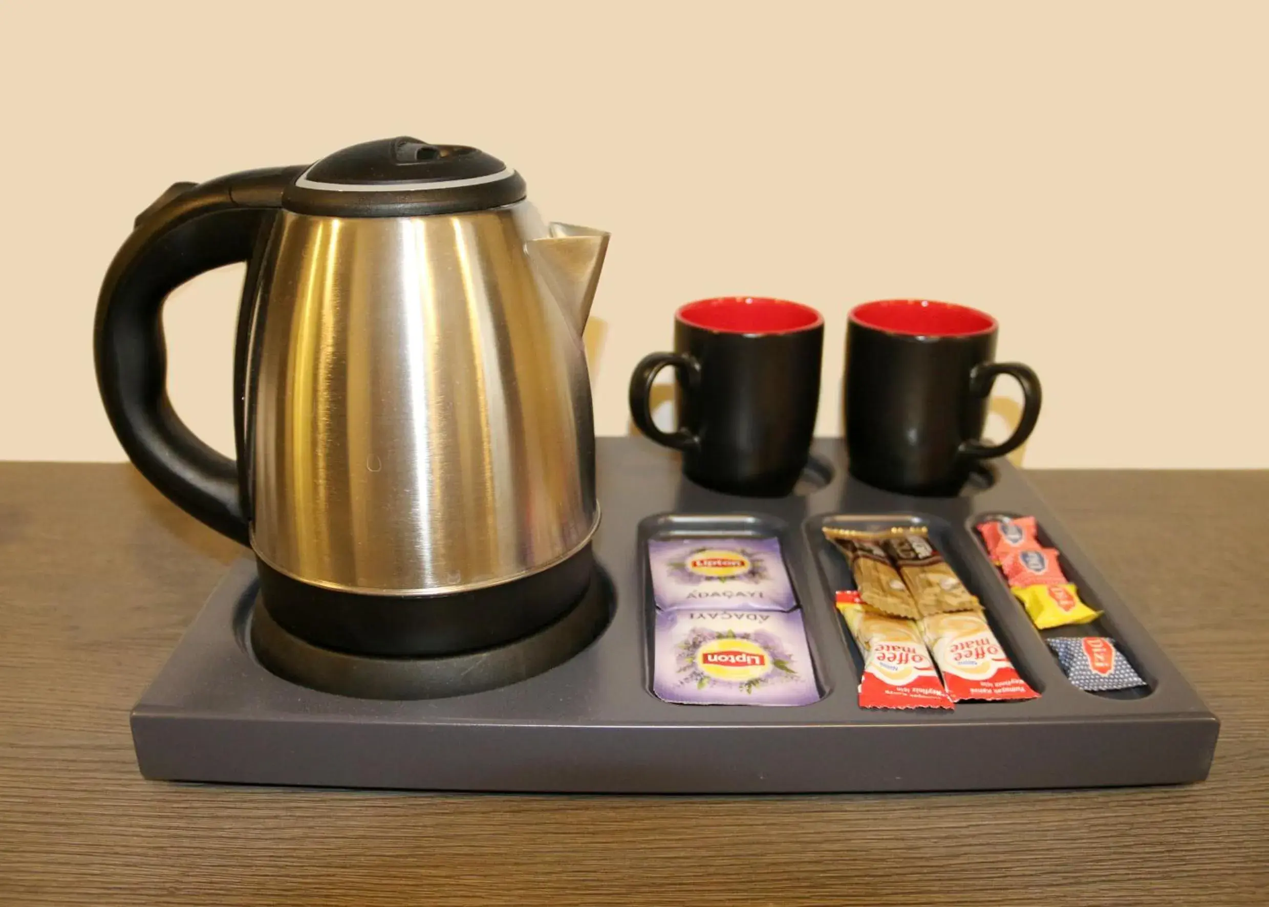 Coffee/Tea Facilities in Sahil Hotel Pendik