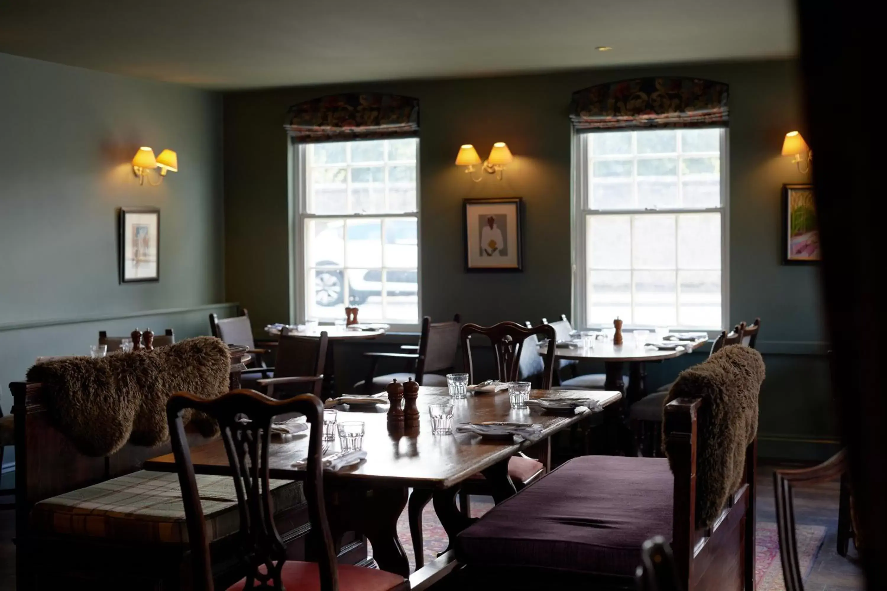 Other, Restaurant/Places to Eat in The Pembroke Arms