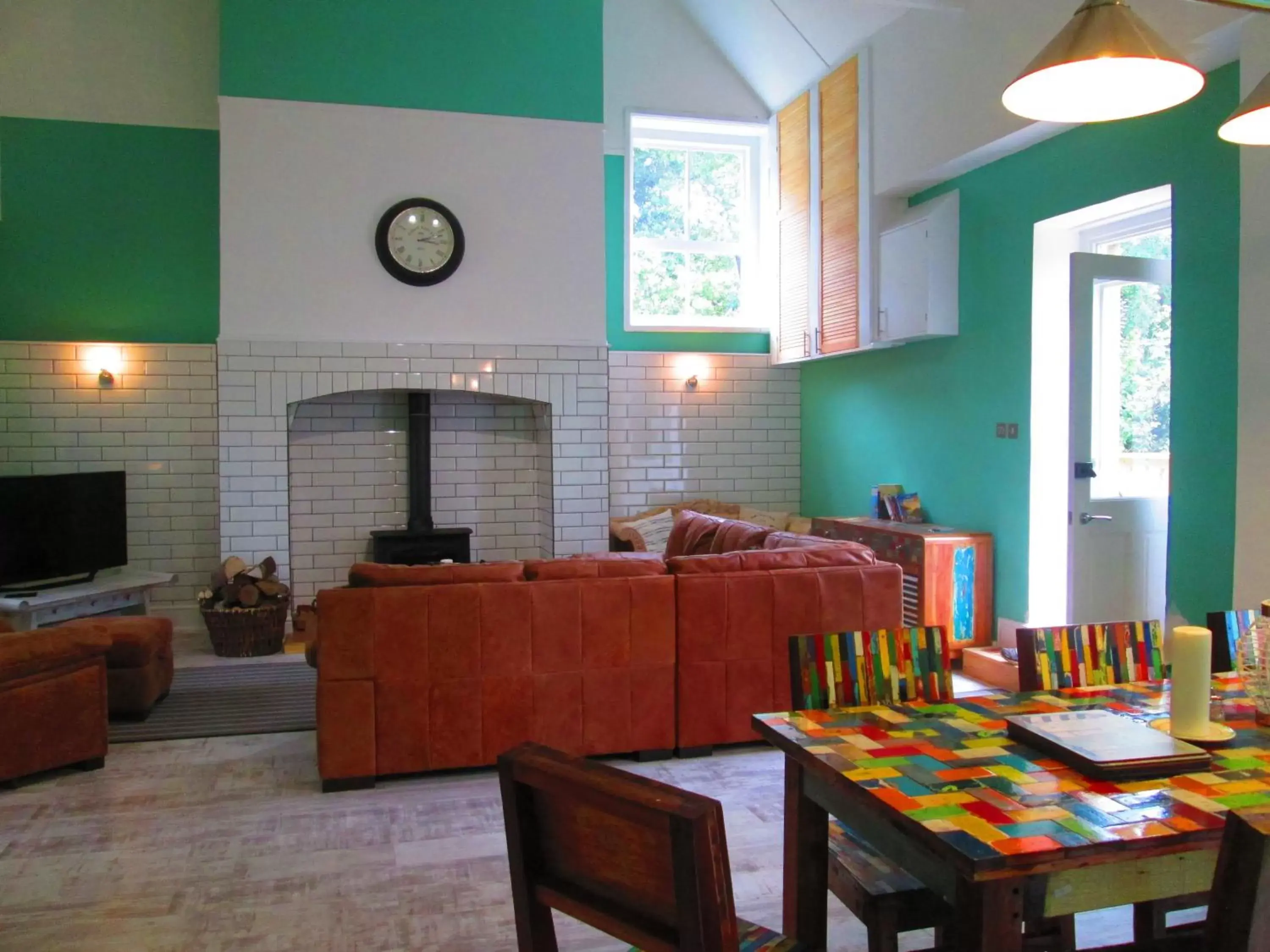 Living room, Seating Area in Weston Manor