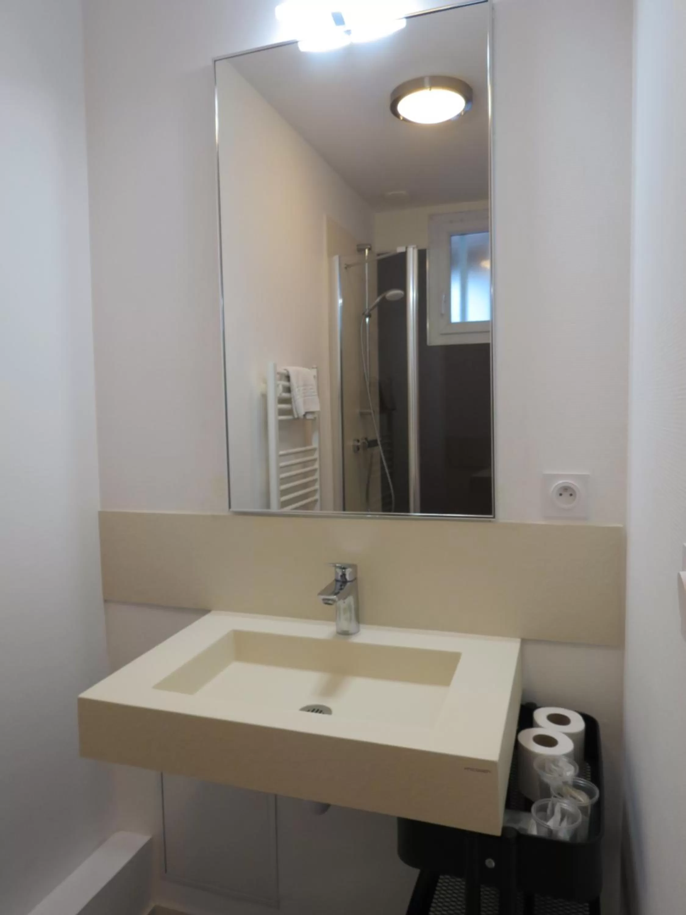 Shower in Hotel le Faisan