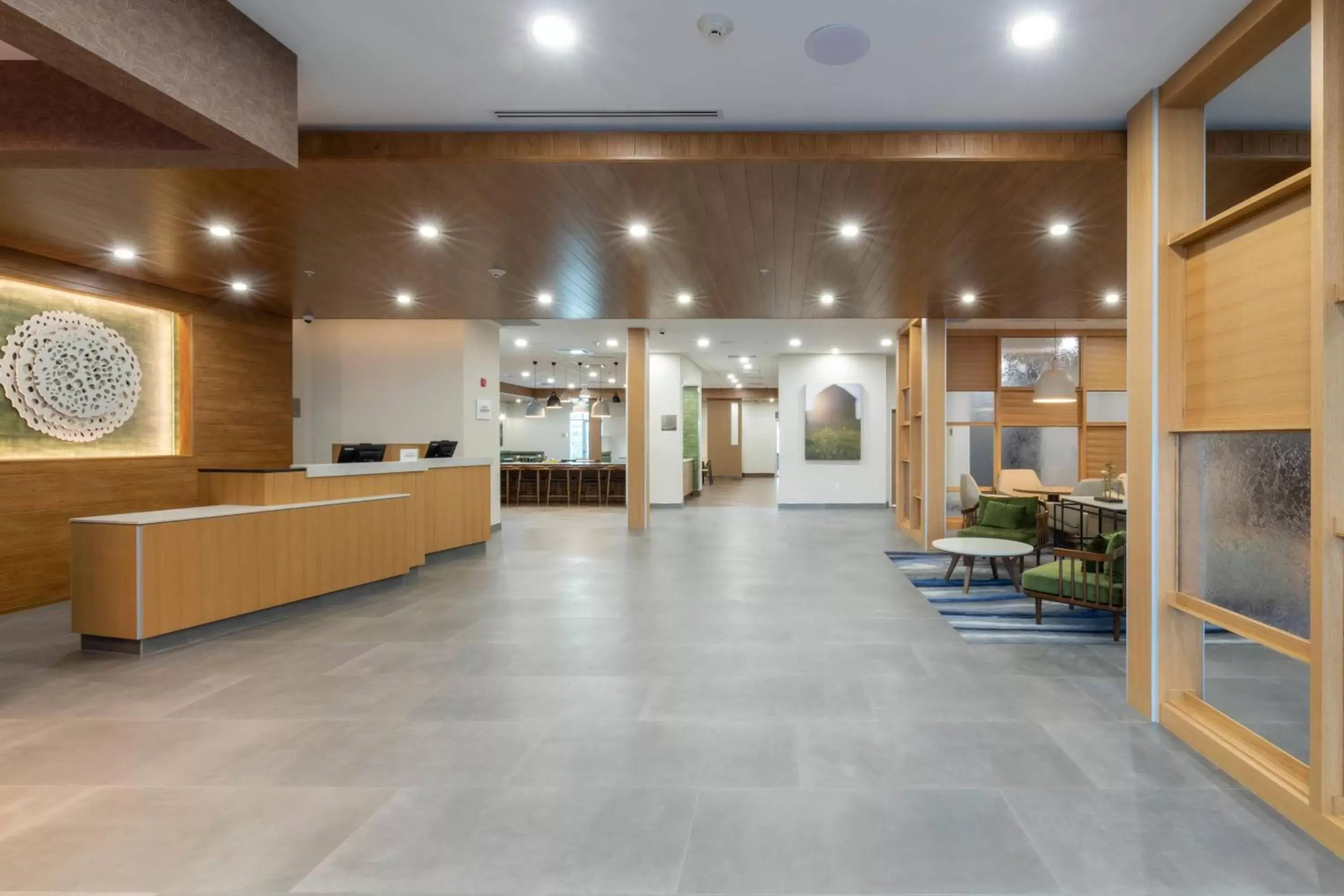 Lobby or reception, Lobby/Reception in Fairfield Inn & Suites by Marriott Salmon Arm