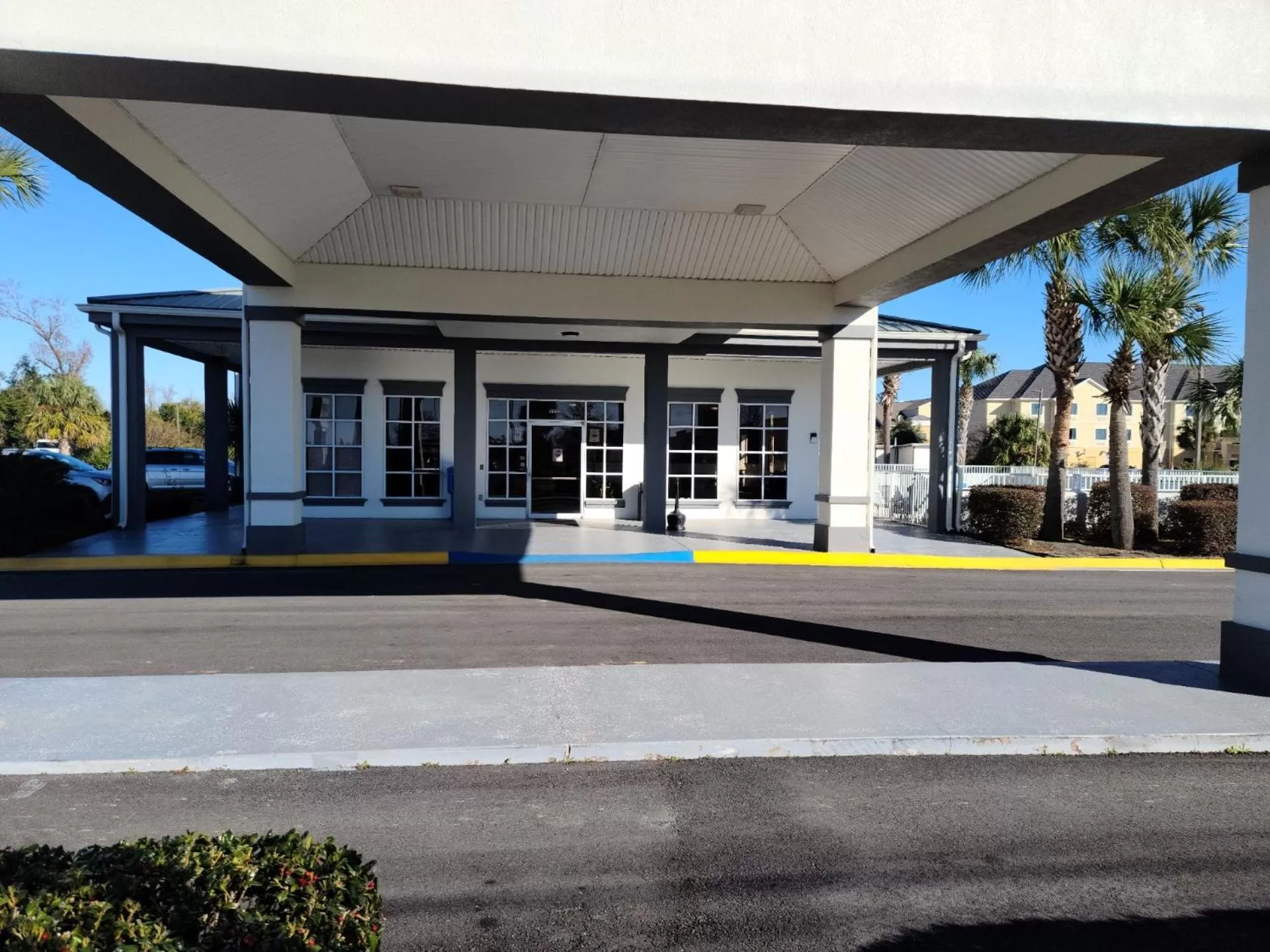 Property building in Baymont by Wyndham Marianna