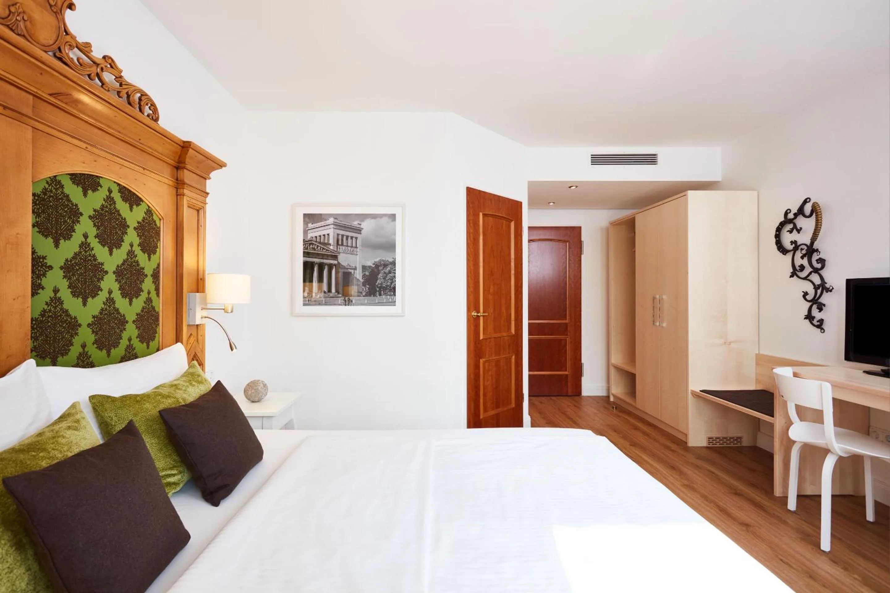 Bed in Hotel Prinzregent München Messe