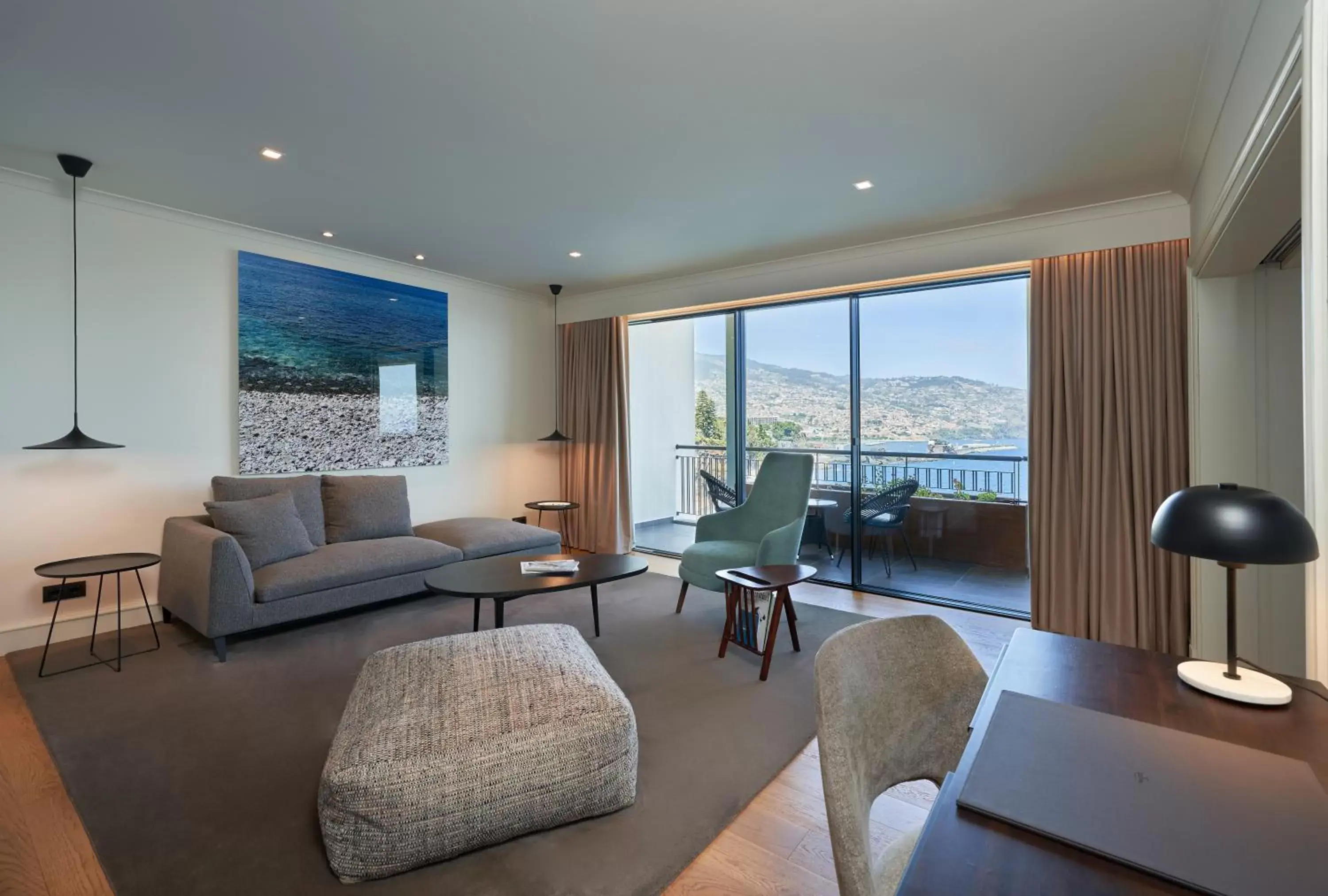 Suite with Sea View in The Cliff Bay - PortoBay