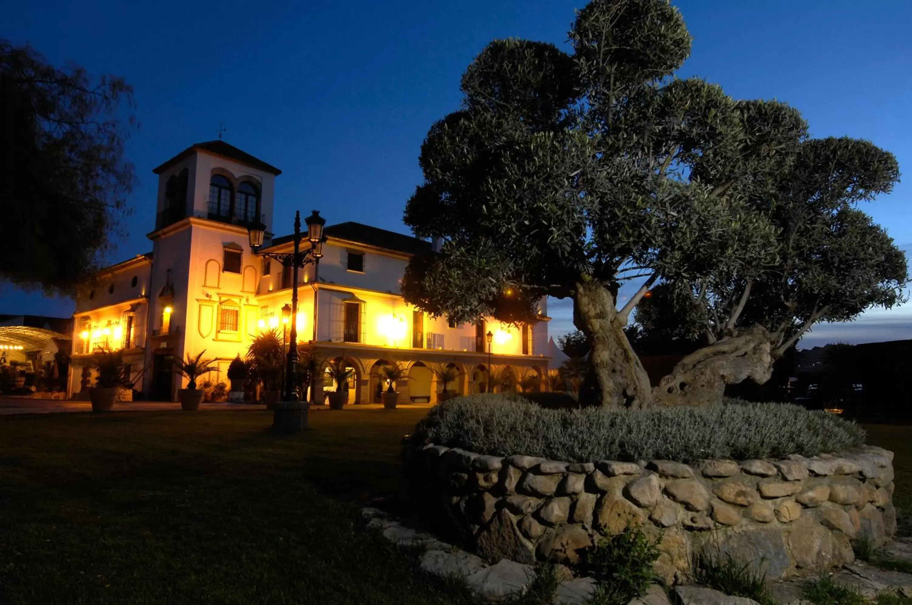 Facade/entrance, Property Building in Finca Eslava