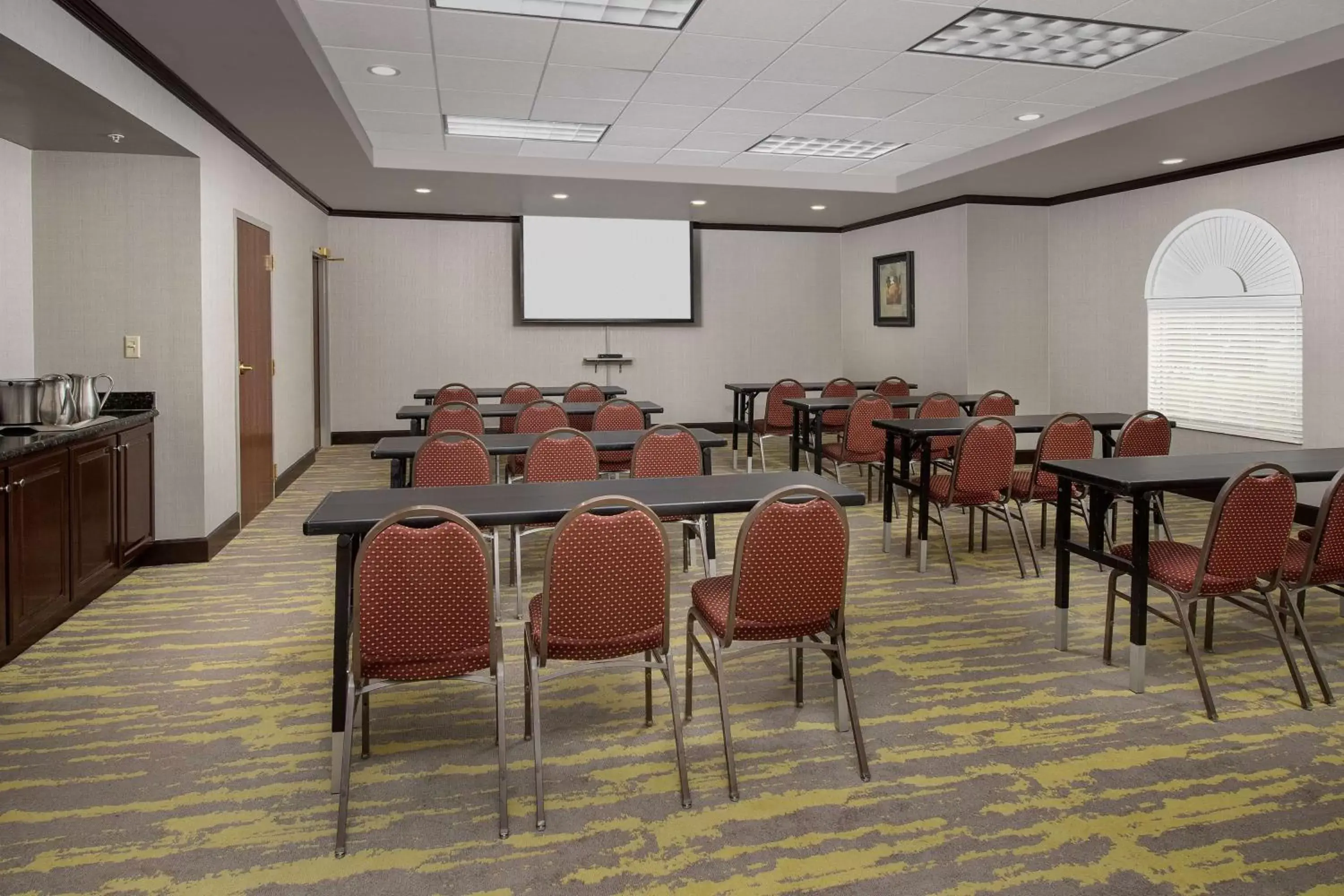 Meeting/conference room in Hampton Inn & Suites Lake City