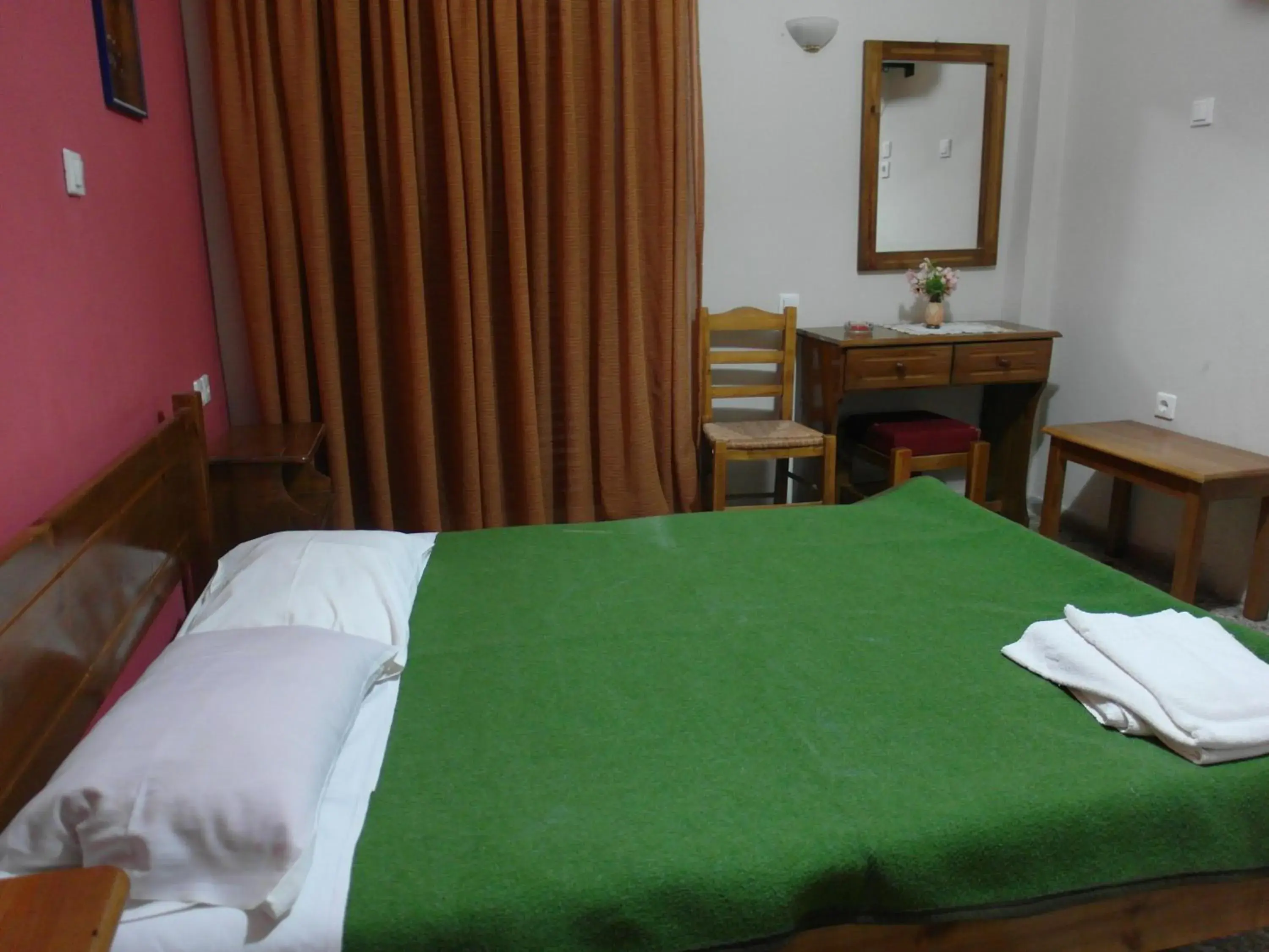 Photo of the whole room, Bed in Hotel Alexandrion