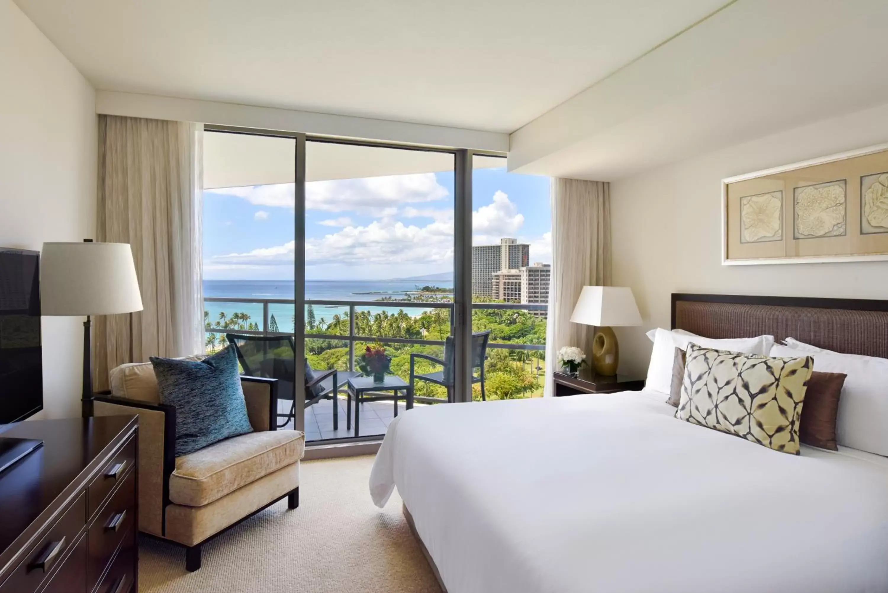 Bed in Trump International Hotel Waikiki