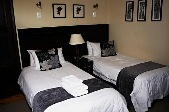 Day, Bed in Goodey's Guesthouse