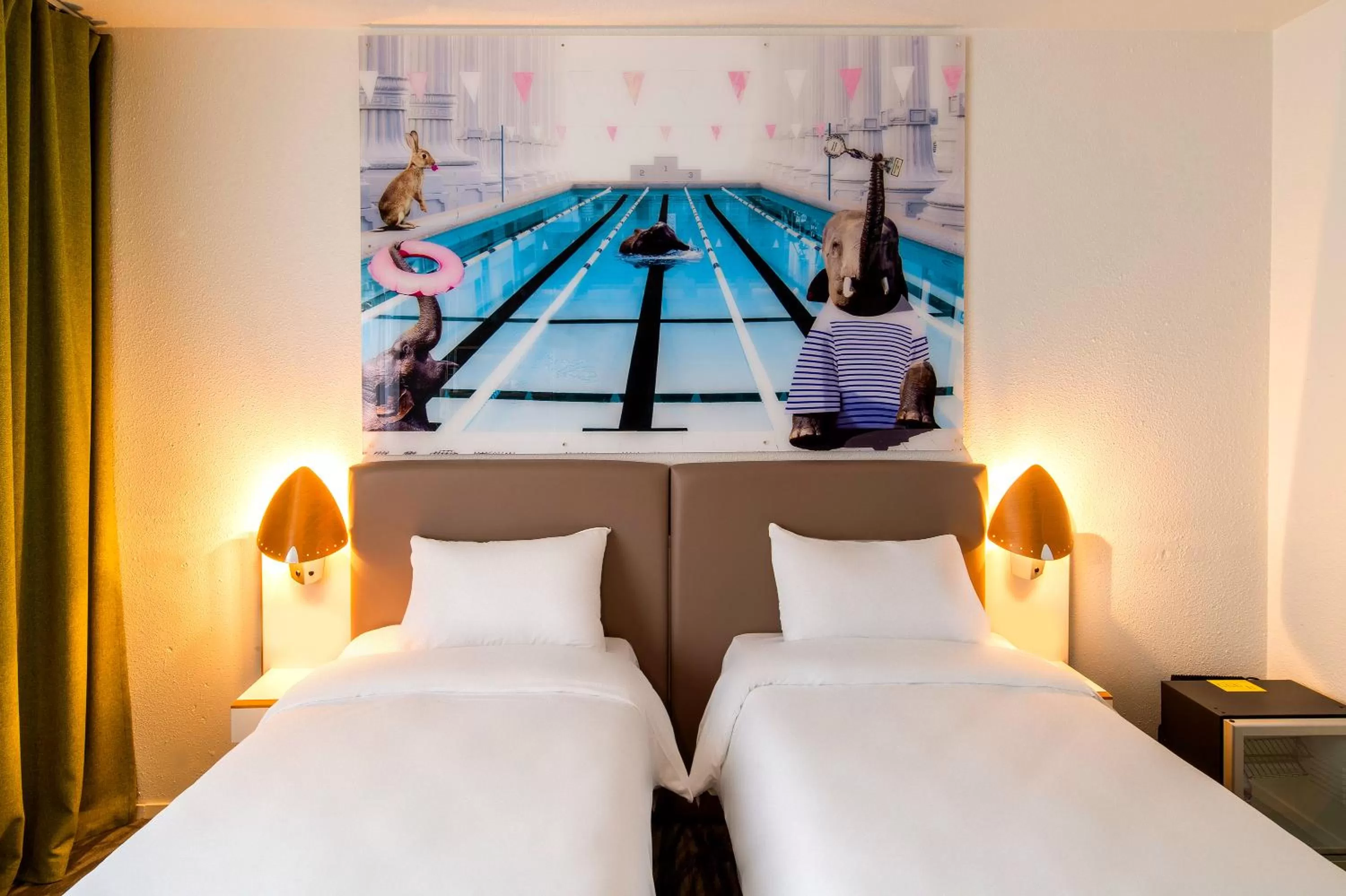 Bed in Novotel Metz Amnéville