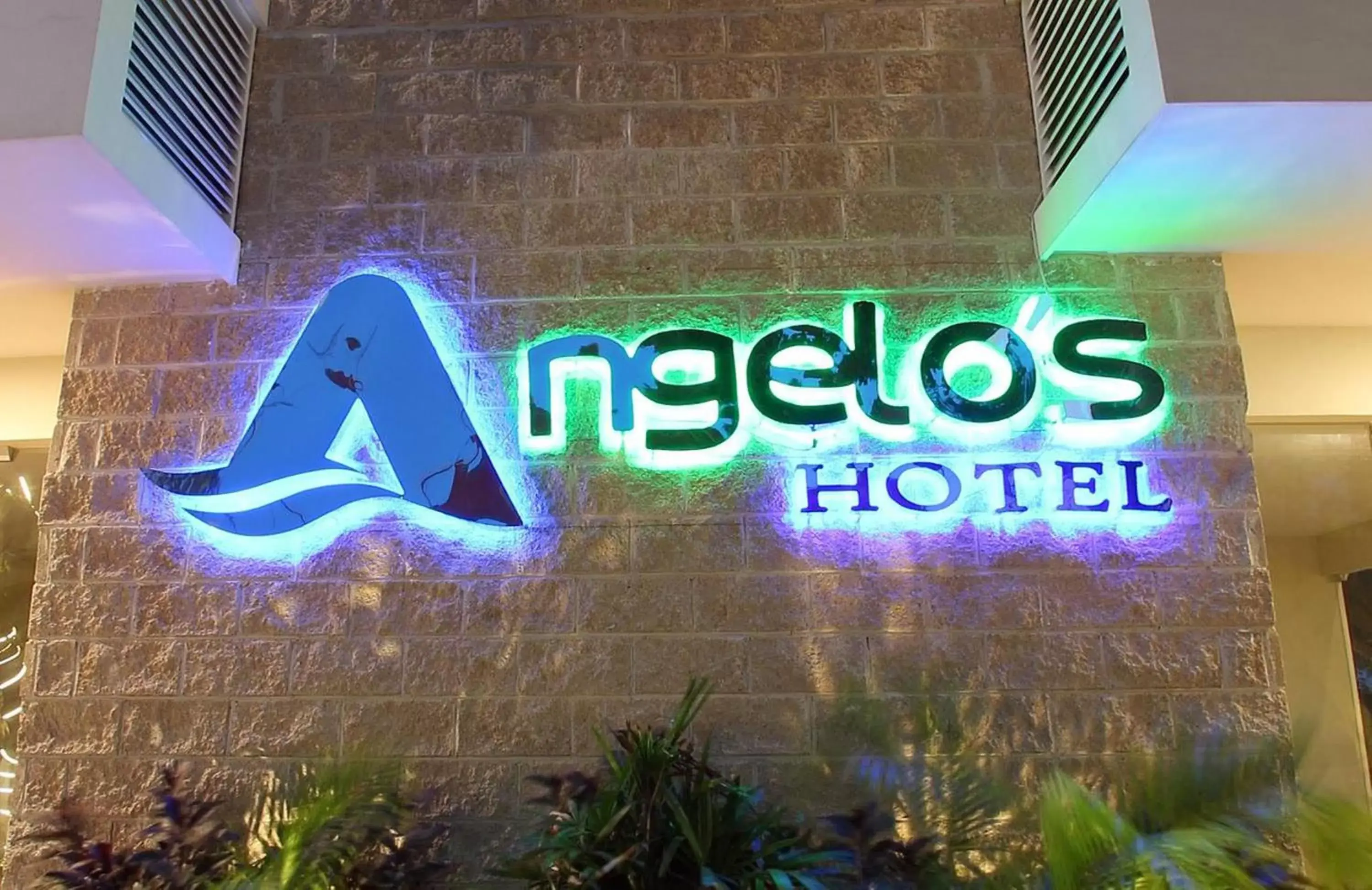 Property logo or sign, Property Logo/Sign in Angelo's Hotel