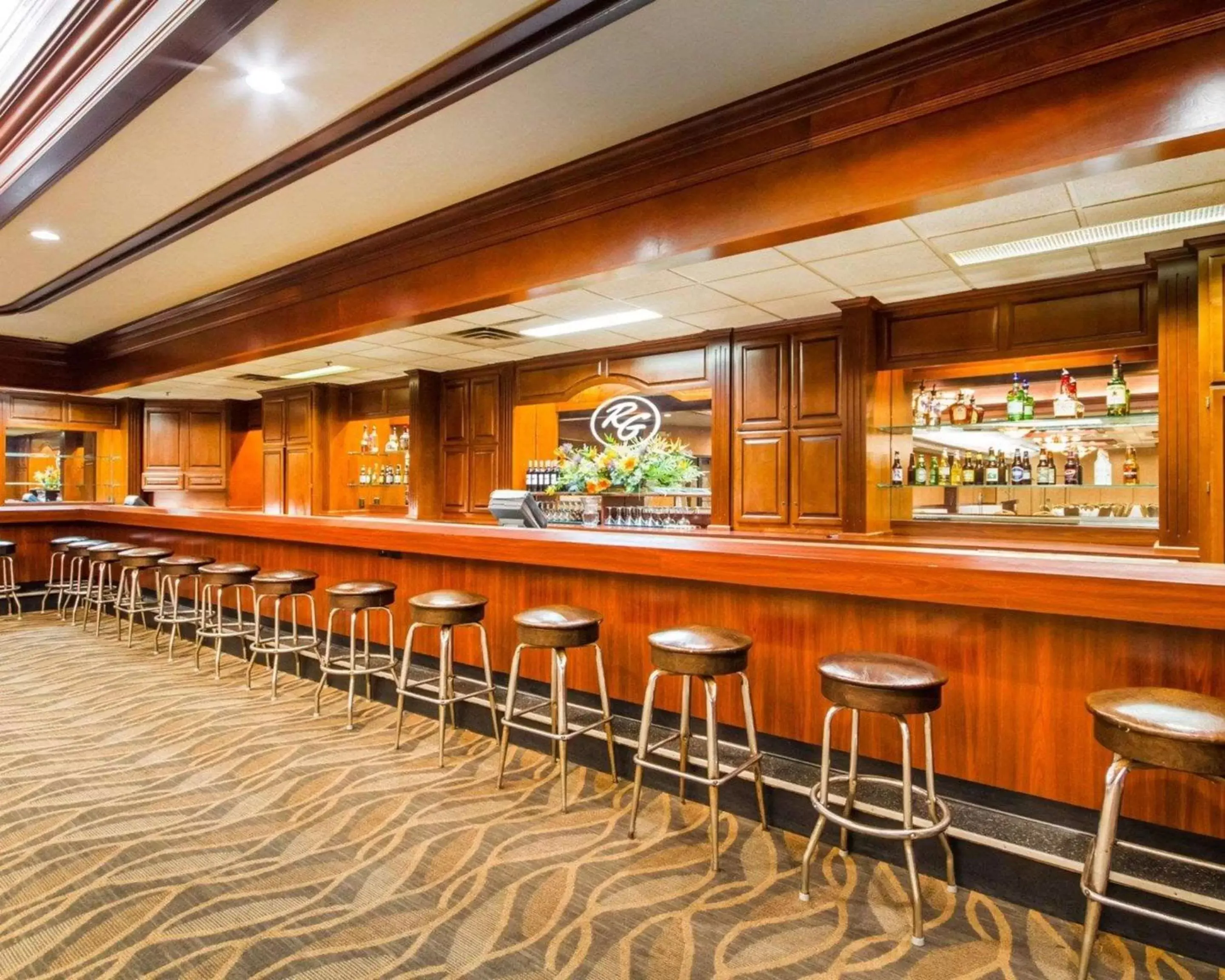 Lounge or bar, Lounge/Bar in Comfort Suites Green Bay
