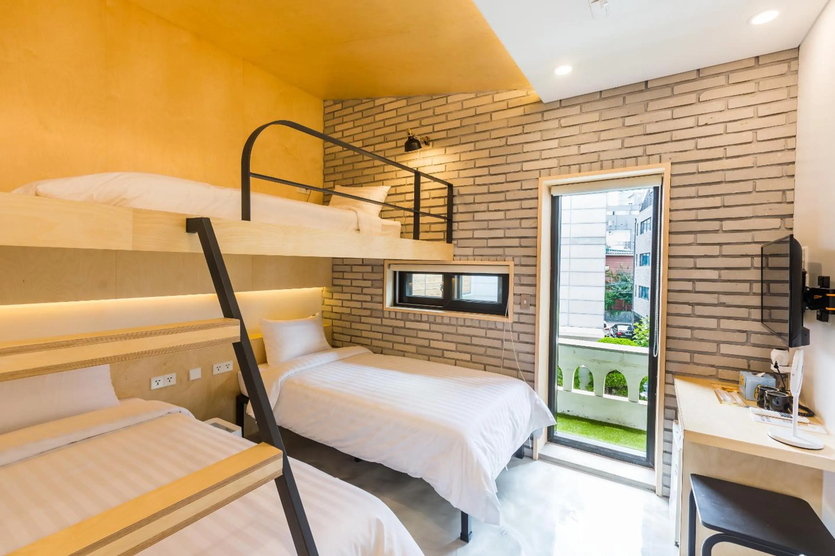 Photo of the whole room, Bed in Hotel Baroato 2nd