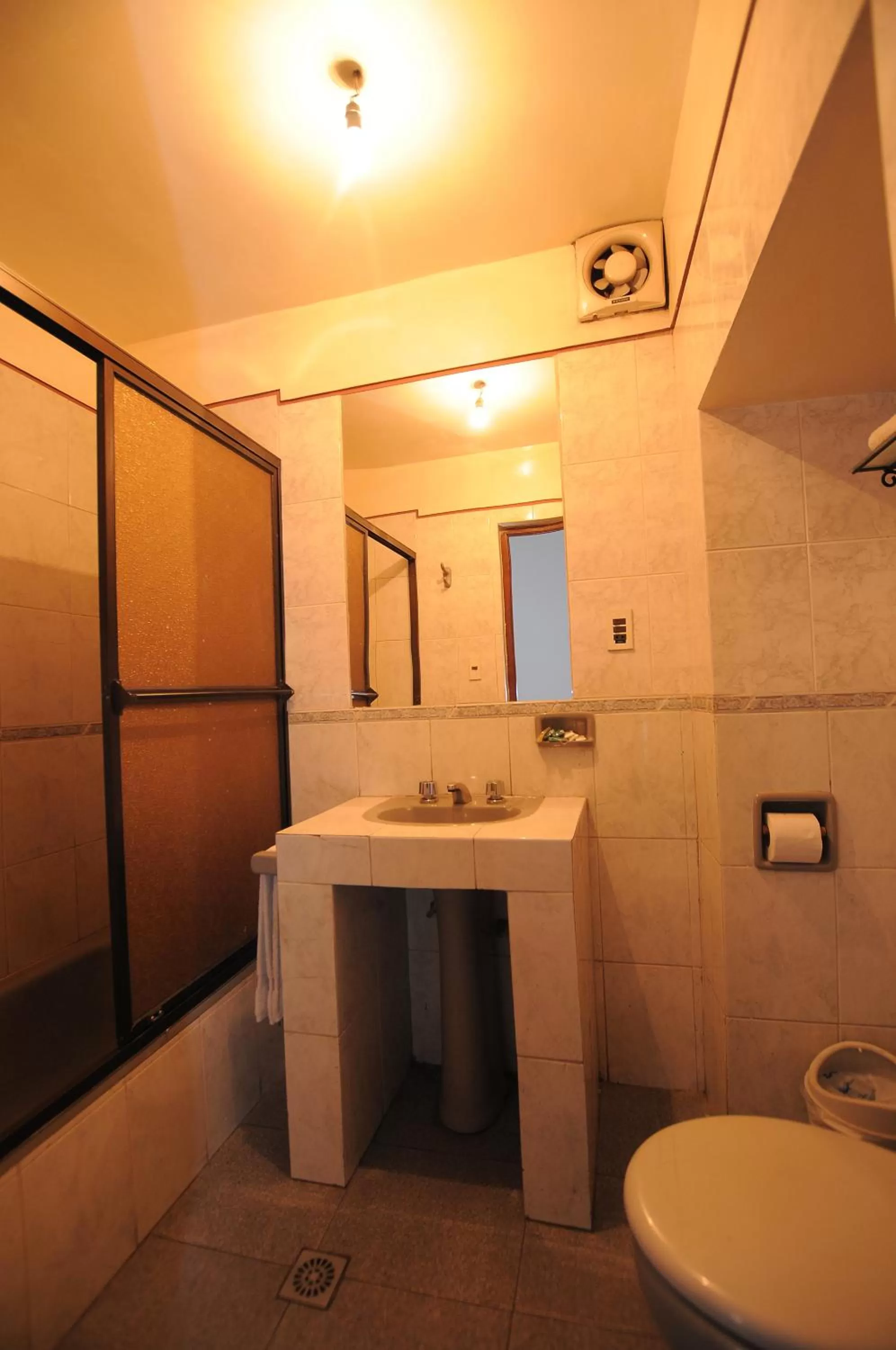 Bathroom in Hostal Recoleta Sur