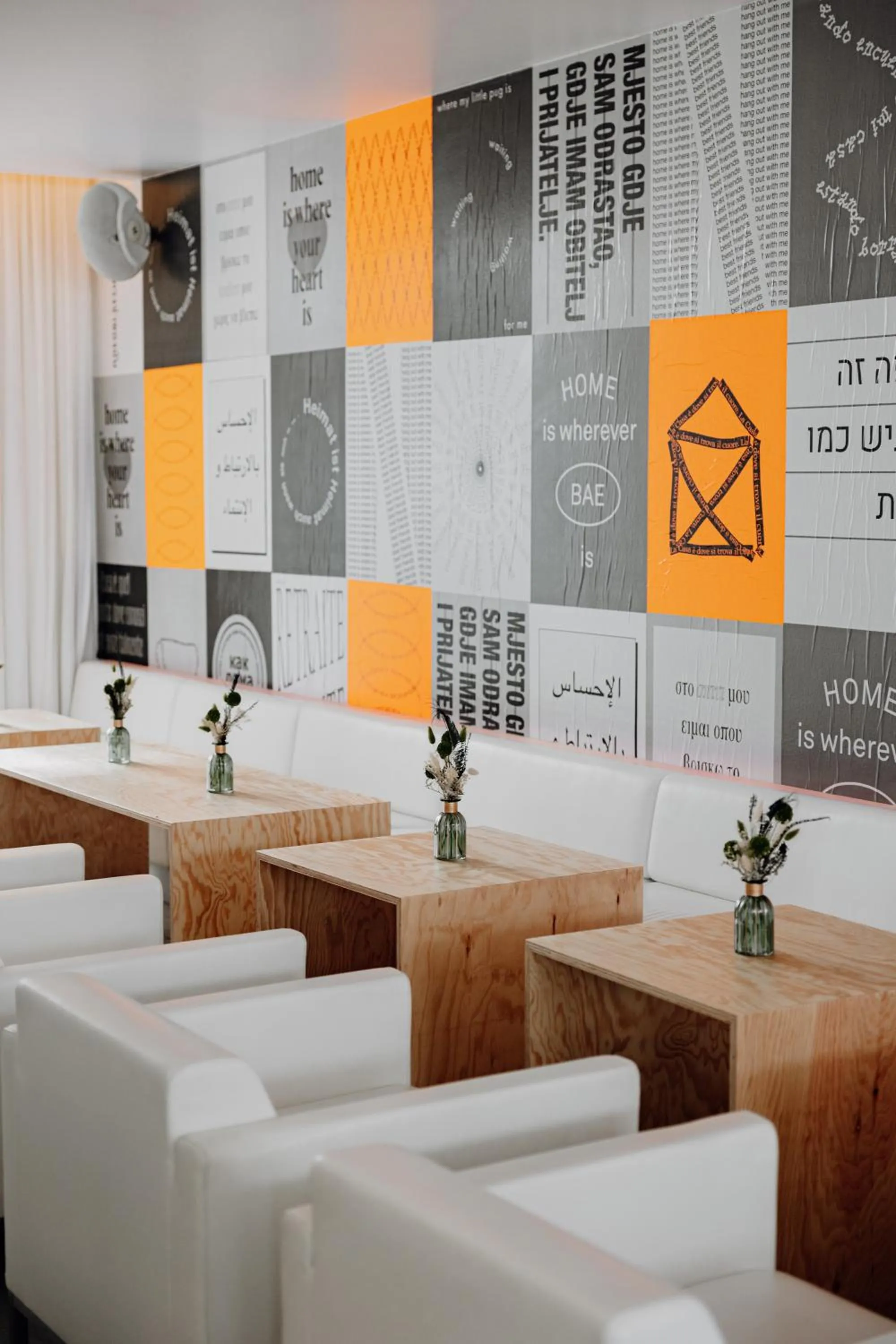 Lobby or reception in The Pure, Frankfurt, a Member of Design Hotels