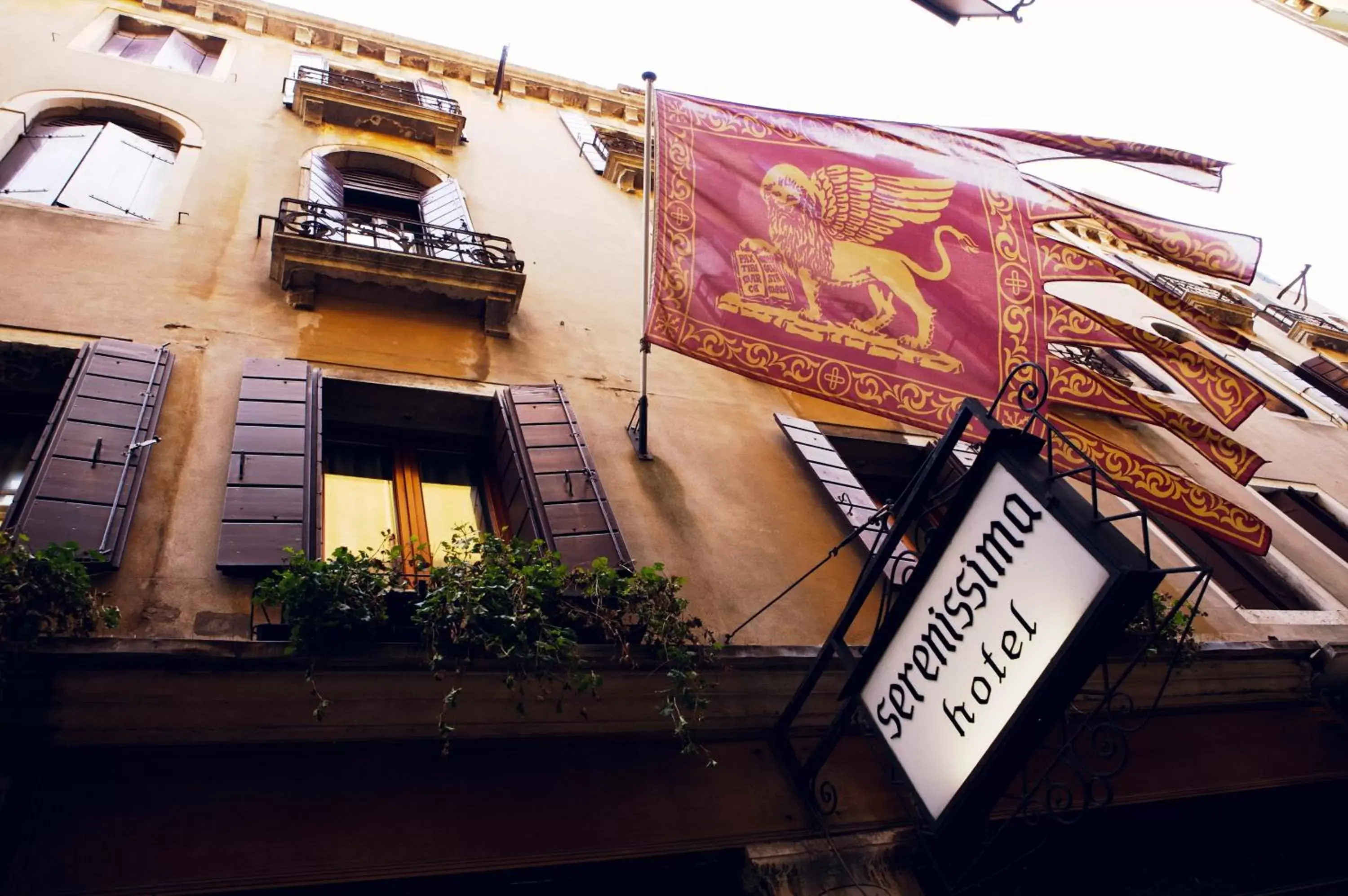 Facade/entrance, Property Building in Hotel Serenissima