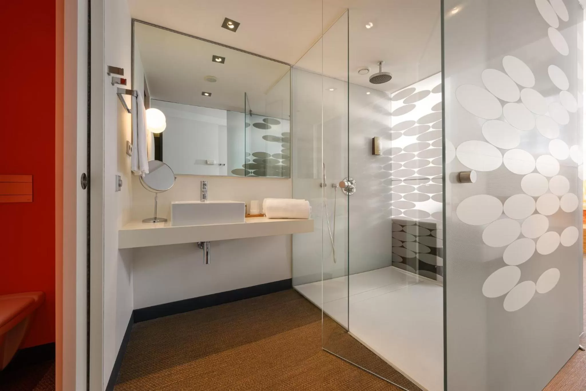 Toilet in Inspira Liberdade Boutique Hotel