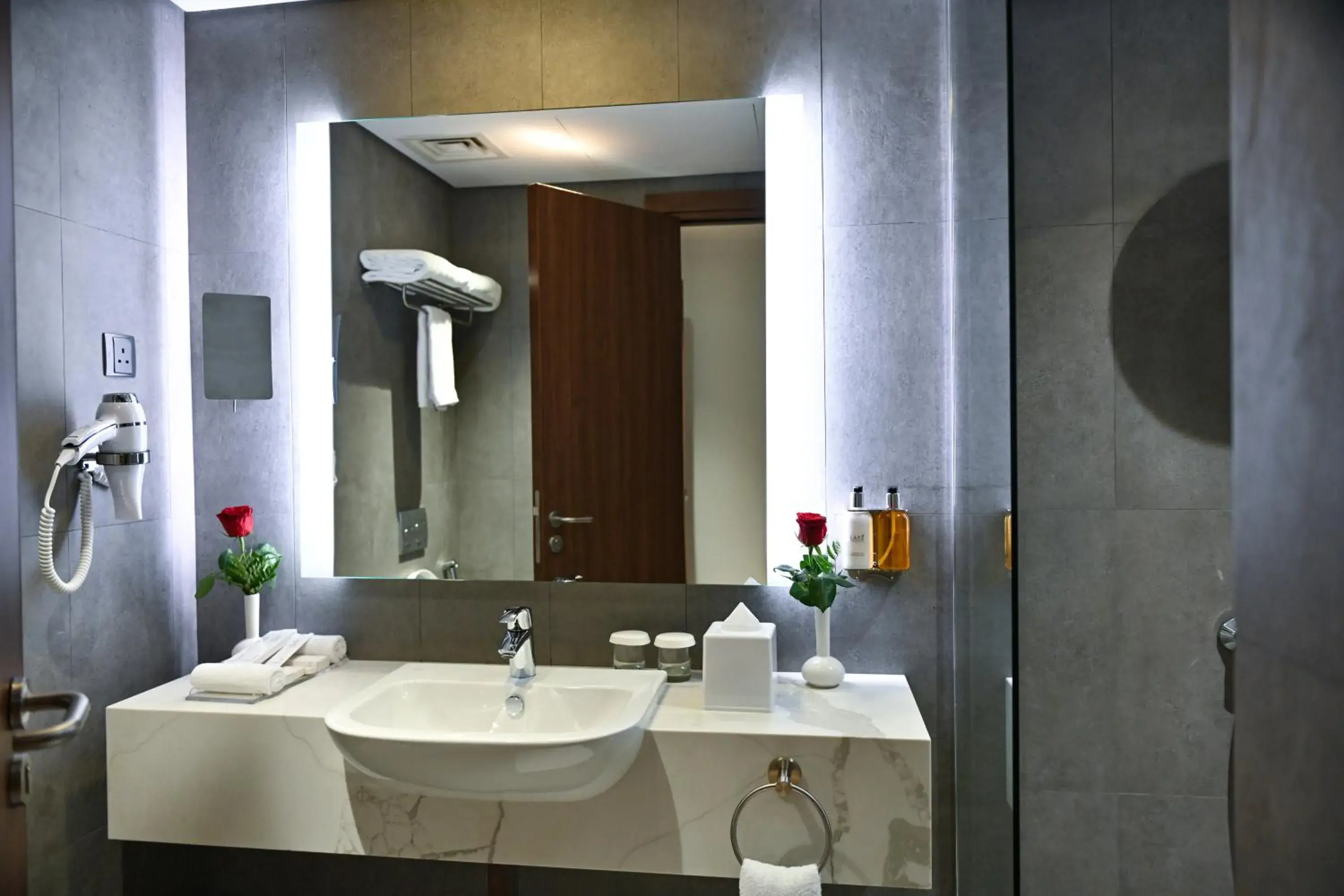 Bathroom in Comfort Hotel Jeddah King Road