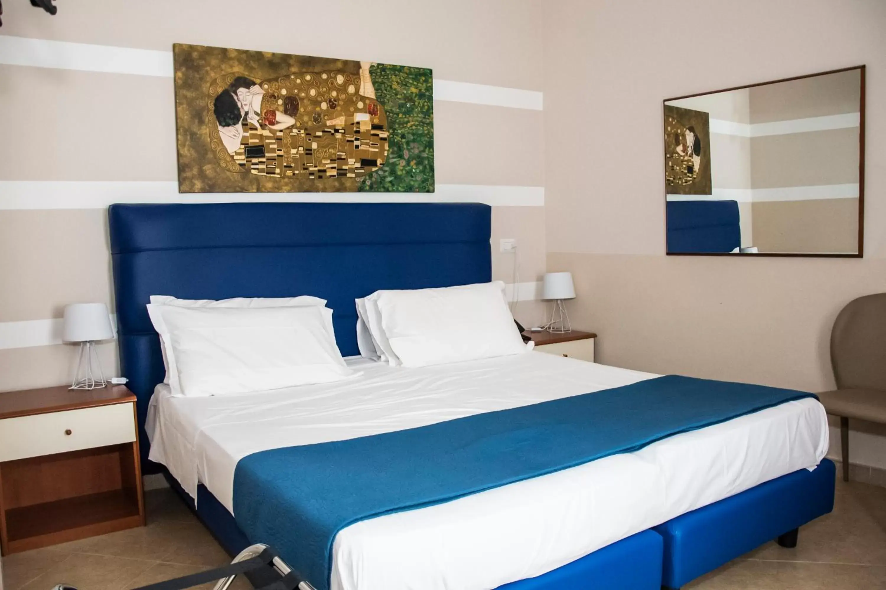 Bedroom, Bed in Albergo Ristorante del Cacciatore