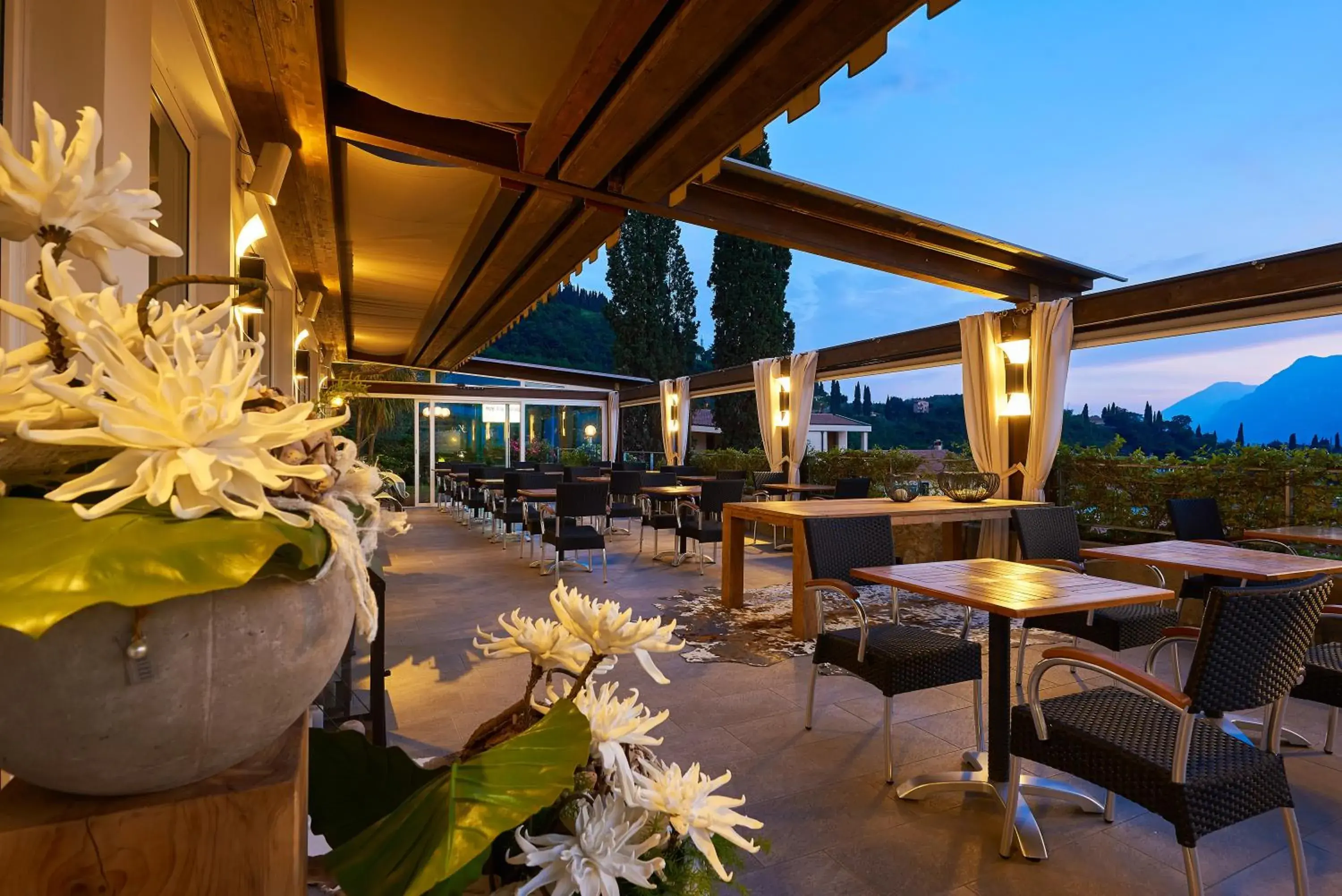 Balcony/Terrace, Restaurant/Places to Eat in Hotel Villa Smeralda