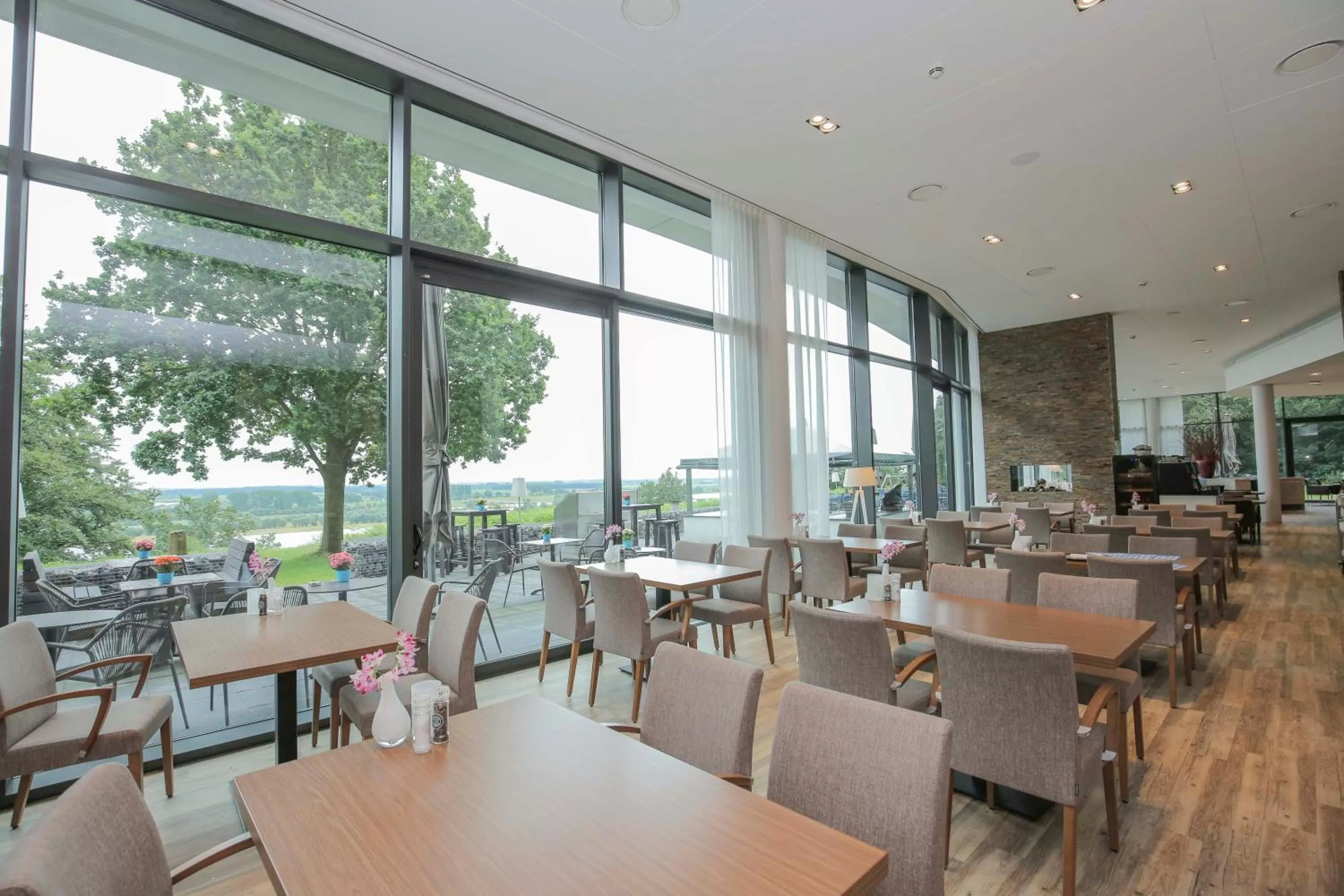 Restaurant/places to eat in Fletcher Hotel-Restaurant de Wageningsche Berg