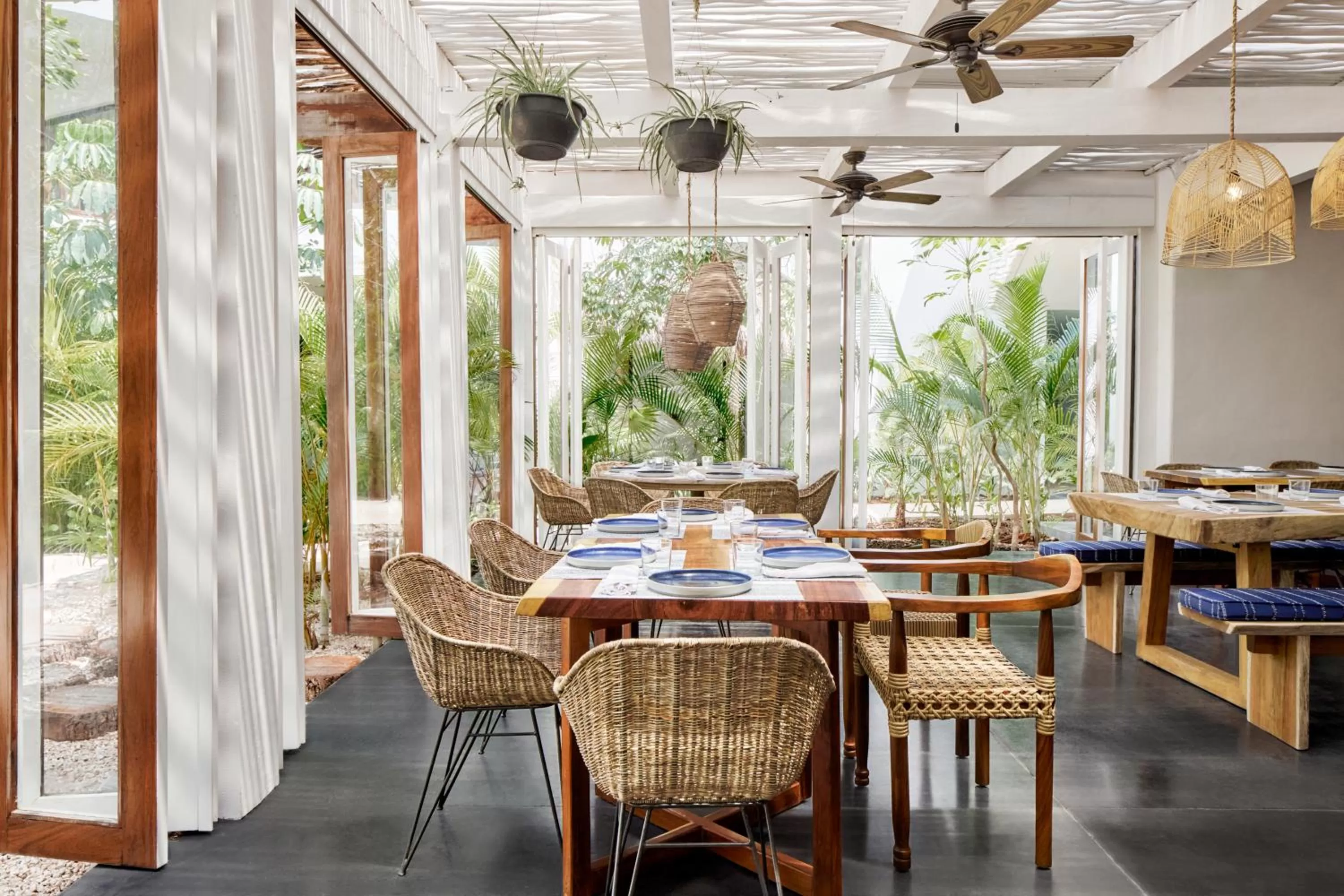 Restaurant/places to eat in Kimpton Aluna Resort Tulum by IHG