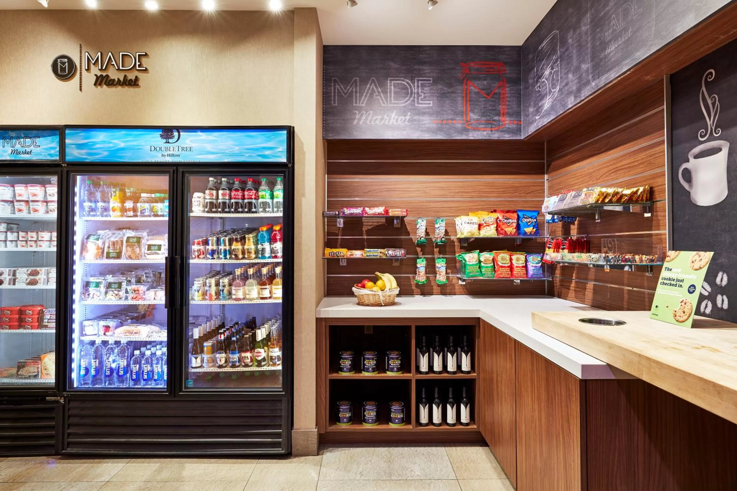 Restaurant/places to eat in DoubleTree by Hilton Golf Resort Palm Springs