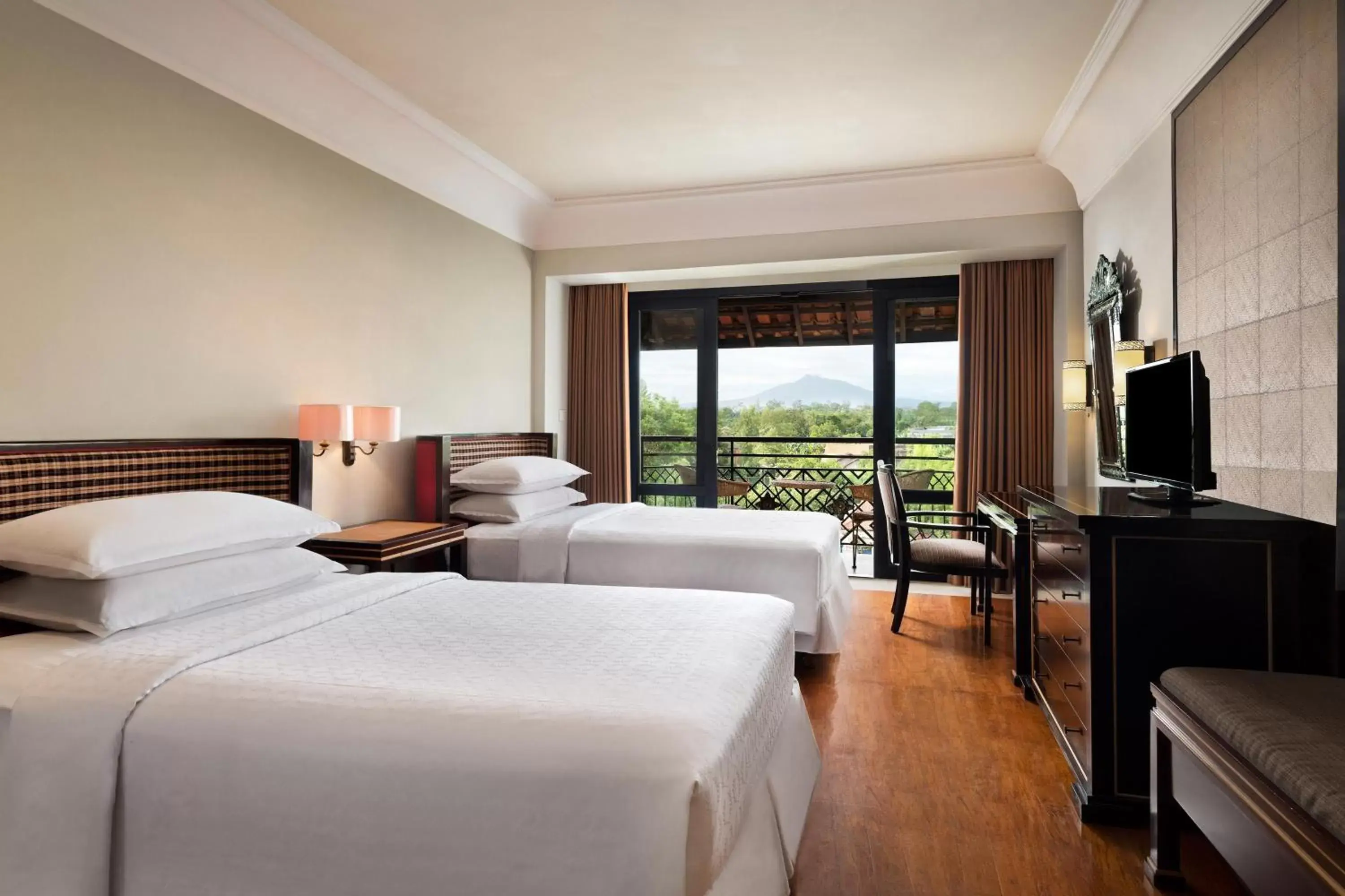 Bedroom in Sheraton Mustika Yogyakarta Resort and Spa
