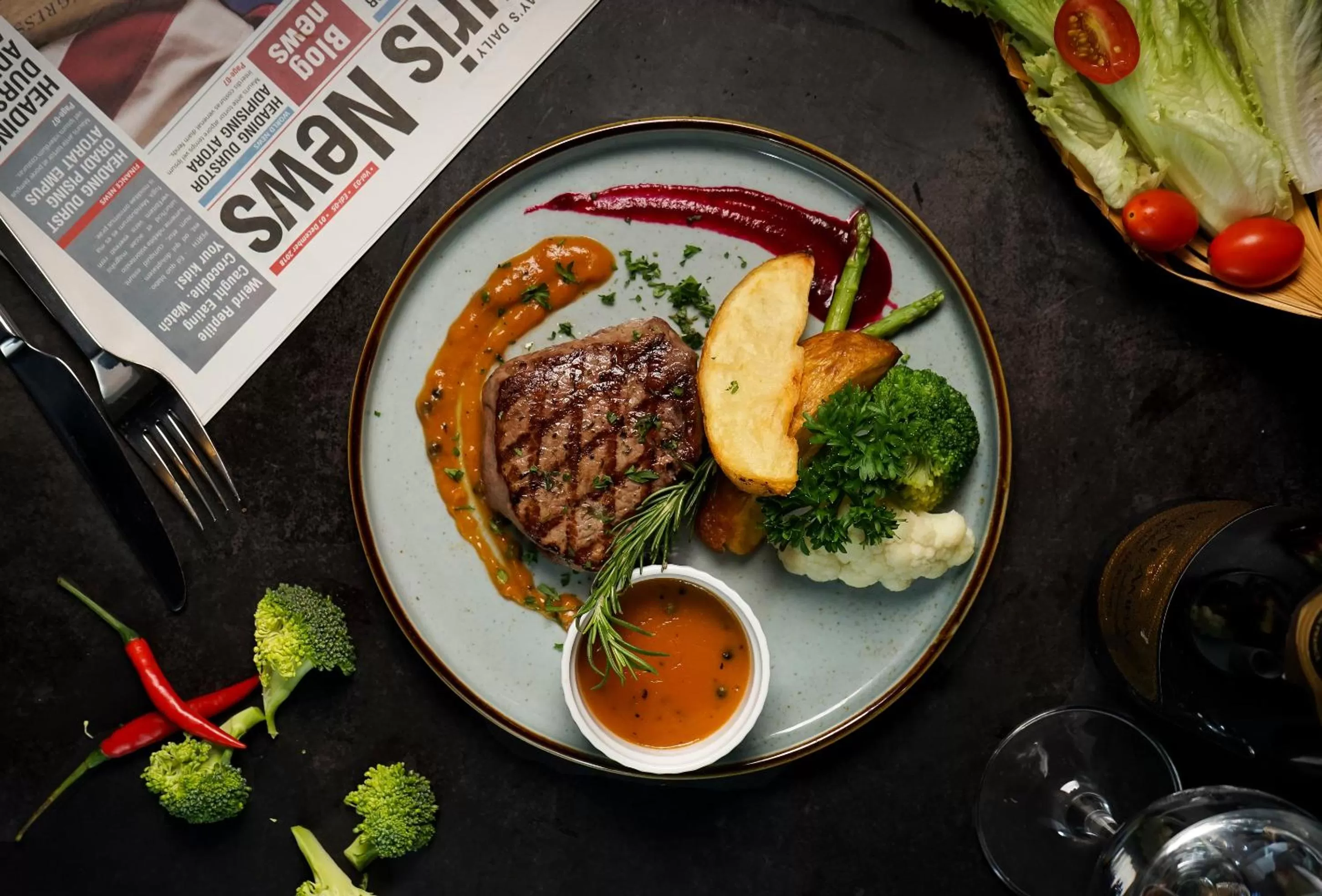 Food and drinks in FTE Ba Dinh Hotel