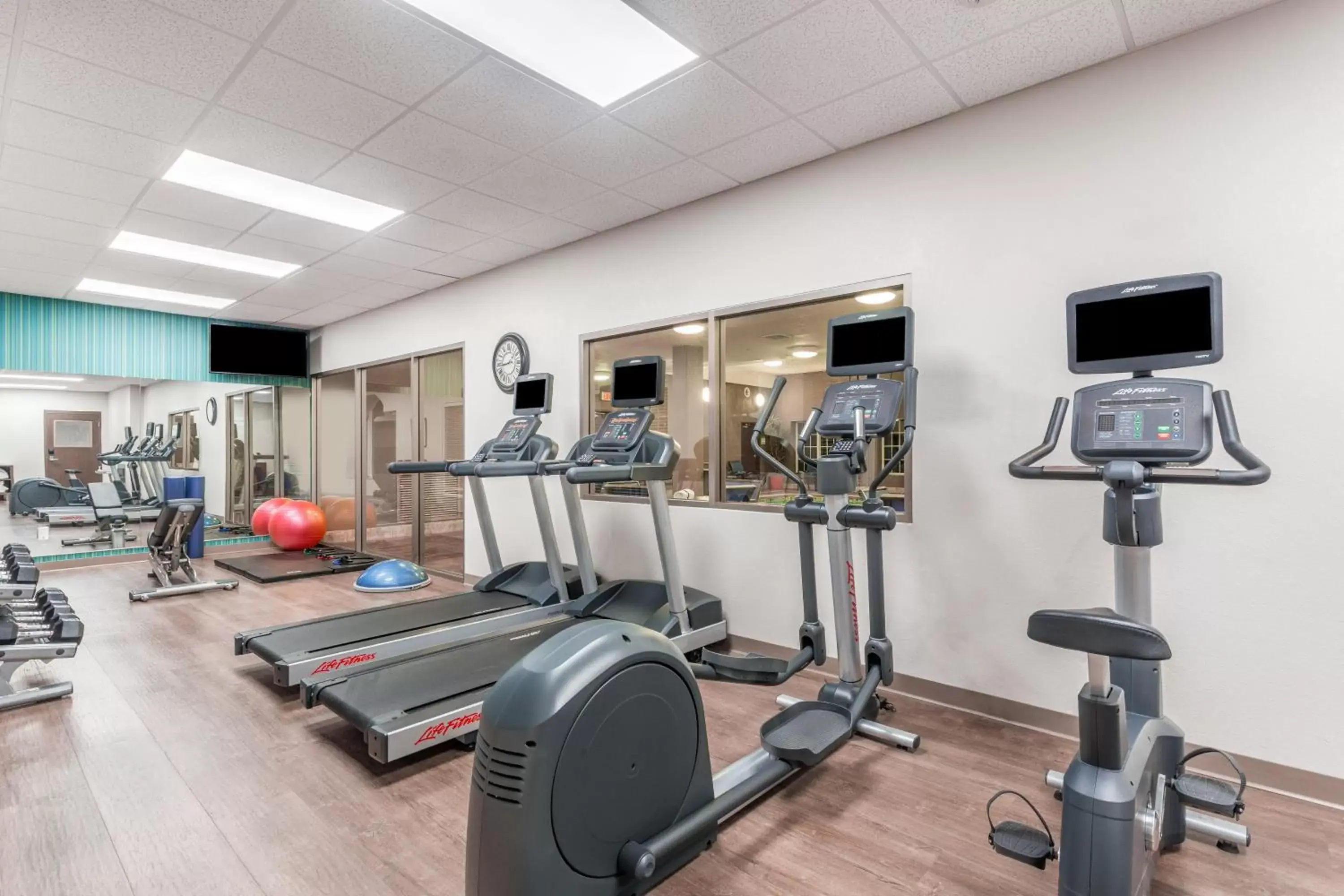 Fitness centre/facilities, Fitness Center/Facilities in Holiday Inn Express Hotel & Suites Eau Claire North, an IHG Hotel