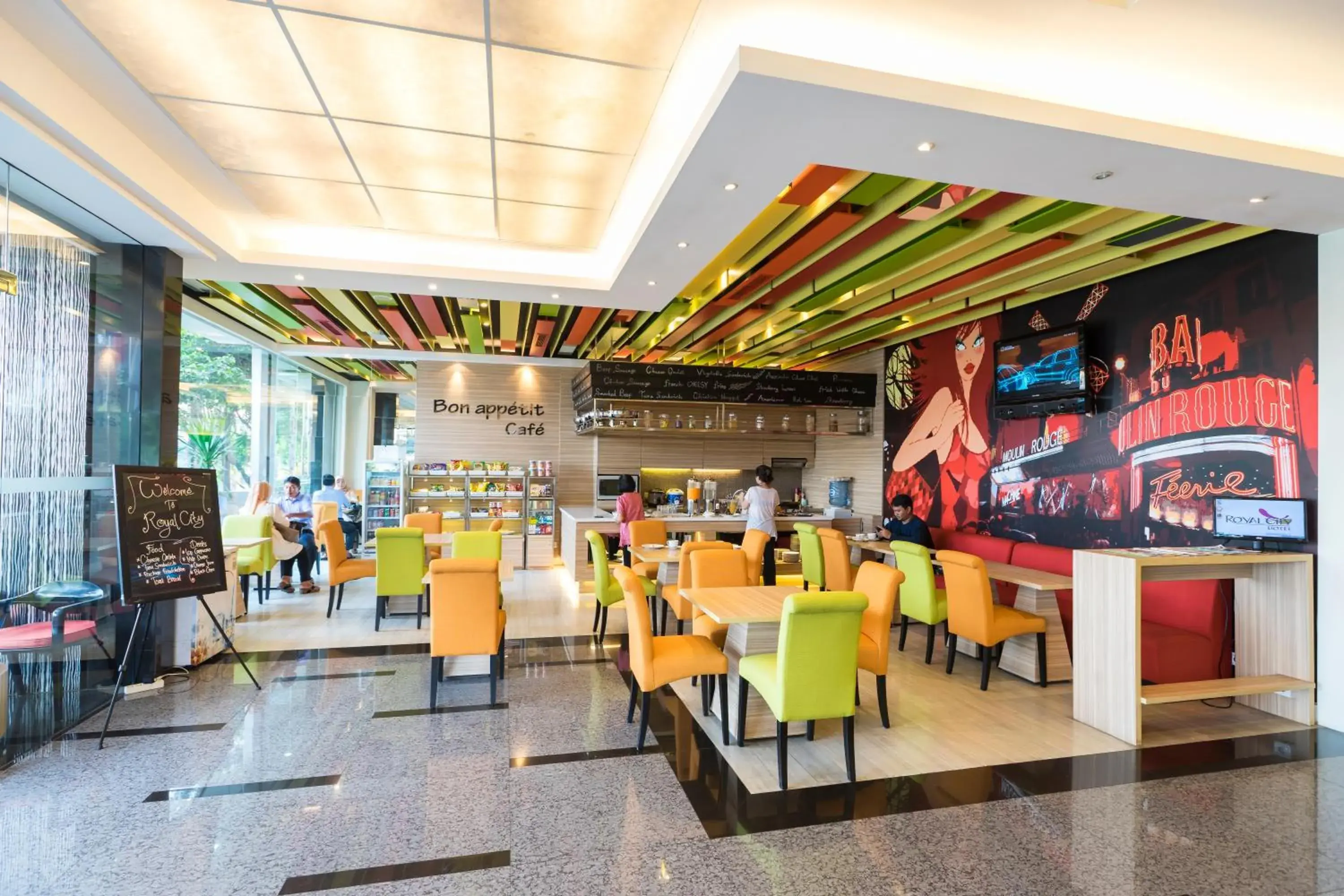 Restaurant/places to eat in Royal City Hotel Jakarta Restaurant/places to eat in Royal City Hotel Jakarta