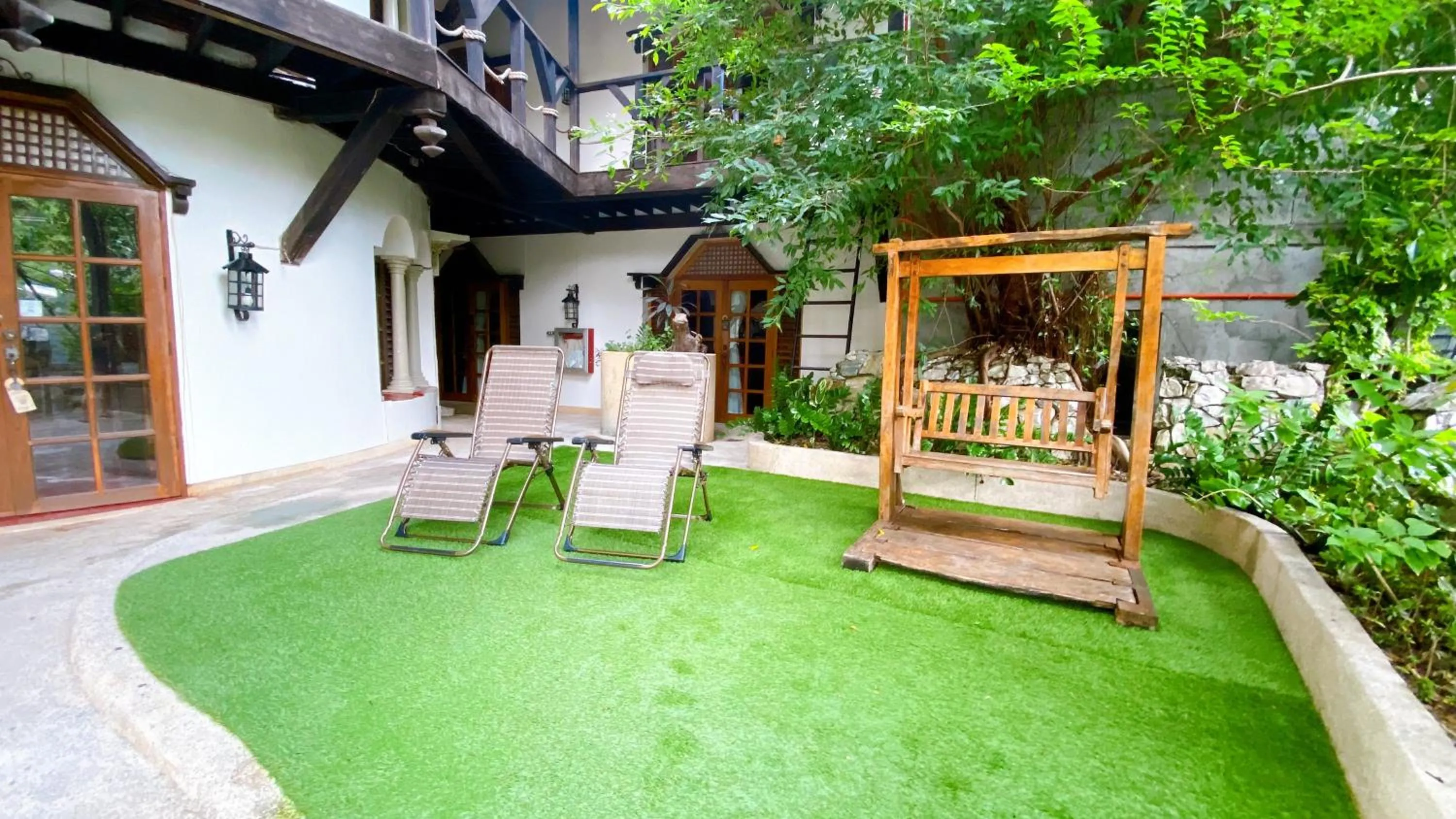 Area and facilities in Tropicana Castle Dive Resort powered by Cocotel