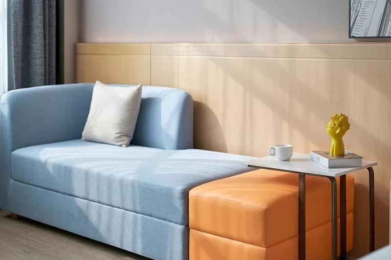 Seating area, Bed in Fengyue Light Shang Hotel Guangzhou Baiyun Airport Store